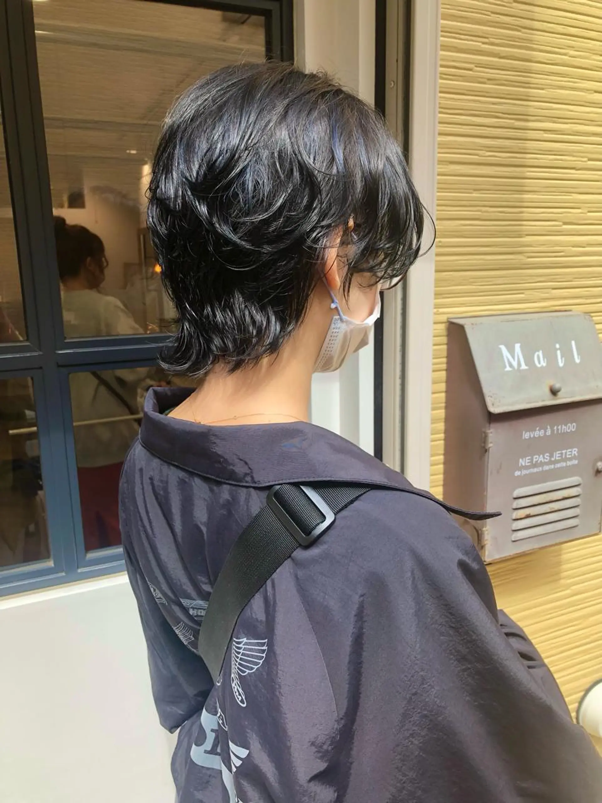 ミディアム カラー ハイライトカラー ネイビーカラー ハイライト ウルフカット カット ヘアカラー 髪質改善/レイヤー/ お顔まわり/Ami.のヘアスタイル