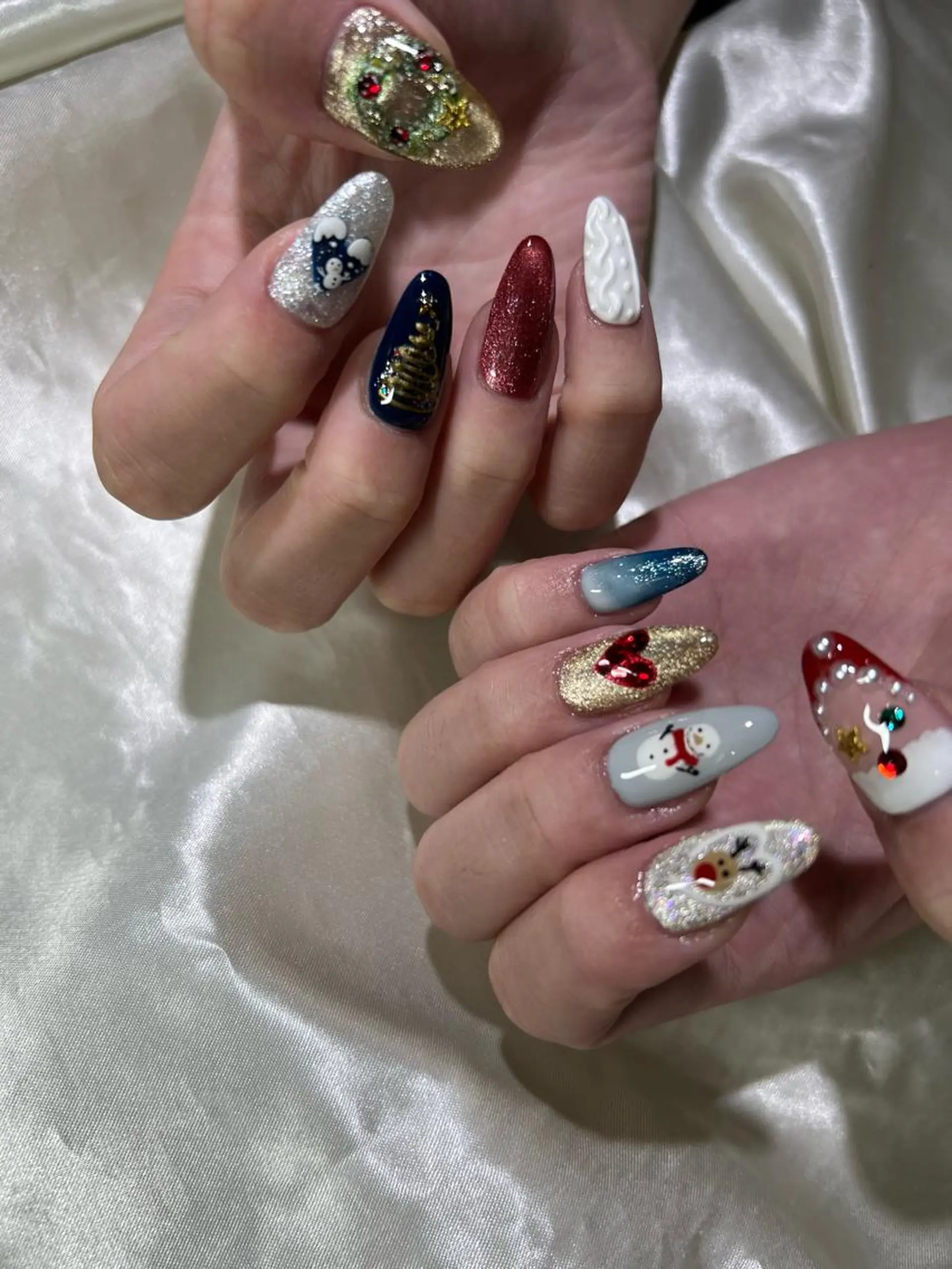 ネイル 持ち込み ニュアンスネイル 冬ネイル クリスマス ハンドネイル ハンドケア Charme. NOBUKOのネイルデザイン