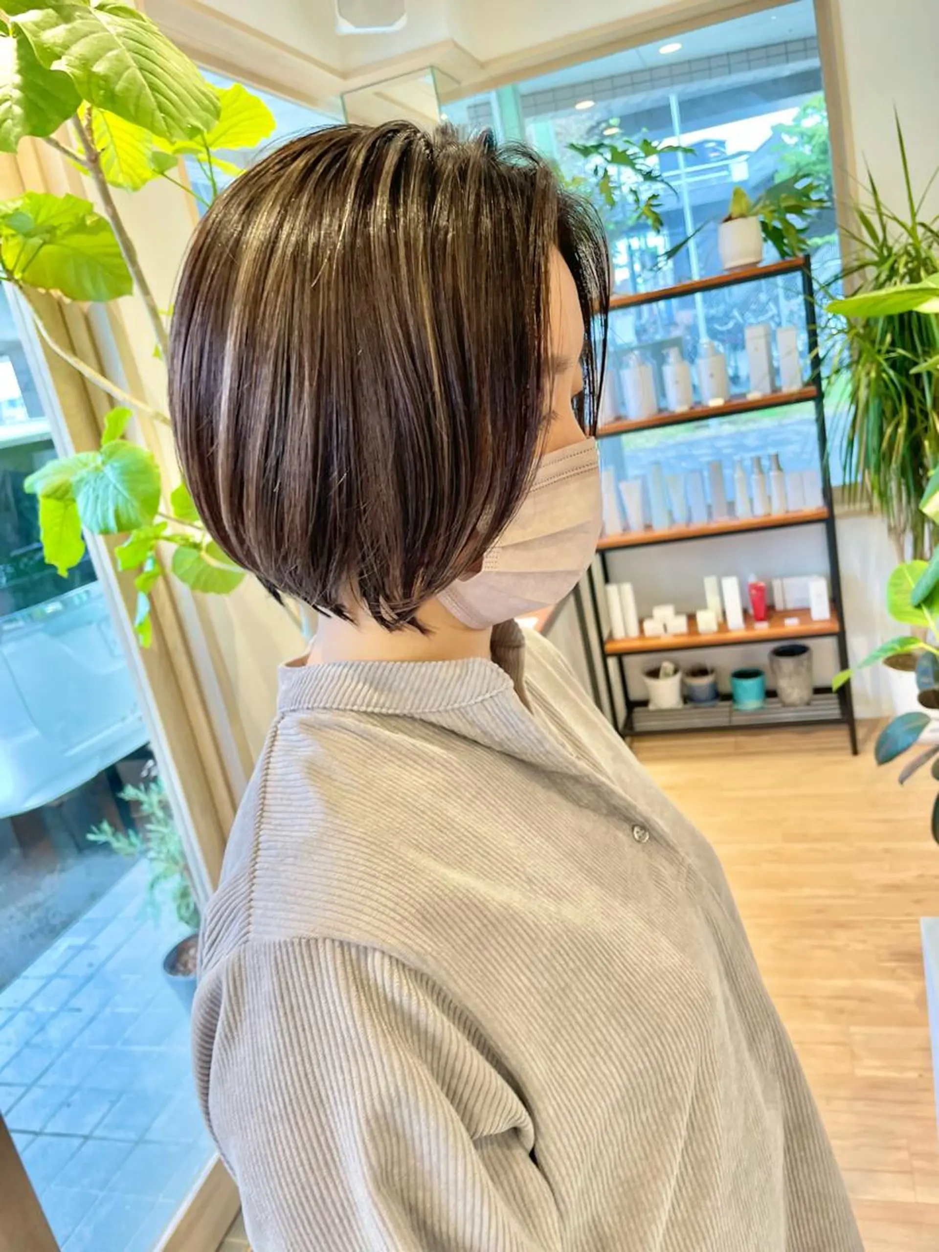 ミディアム カラー ハイライトカラー ハイライト カット ヘアカラー トリートメント 白髪ぼかしハイライト 💫ミネ ヒロシのヘアスタイル