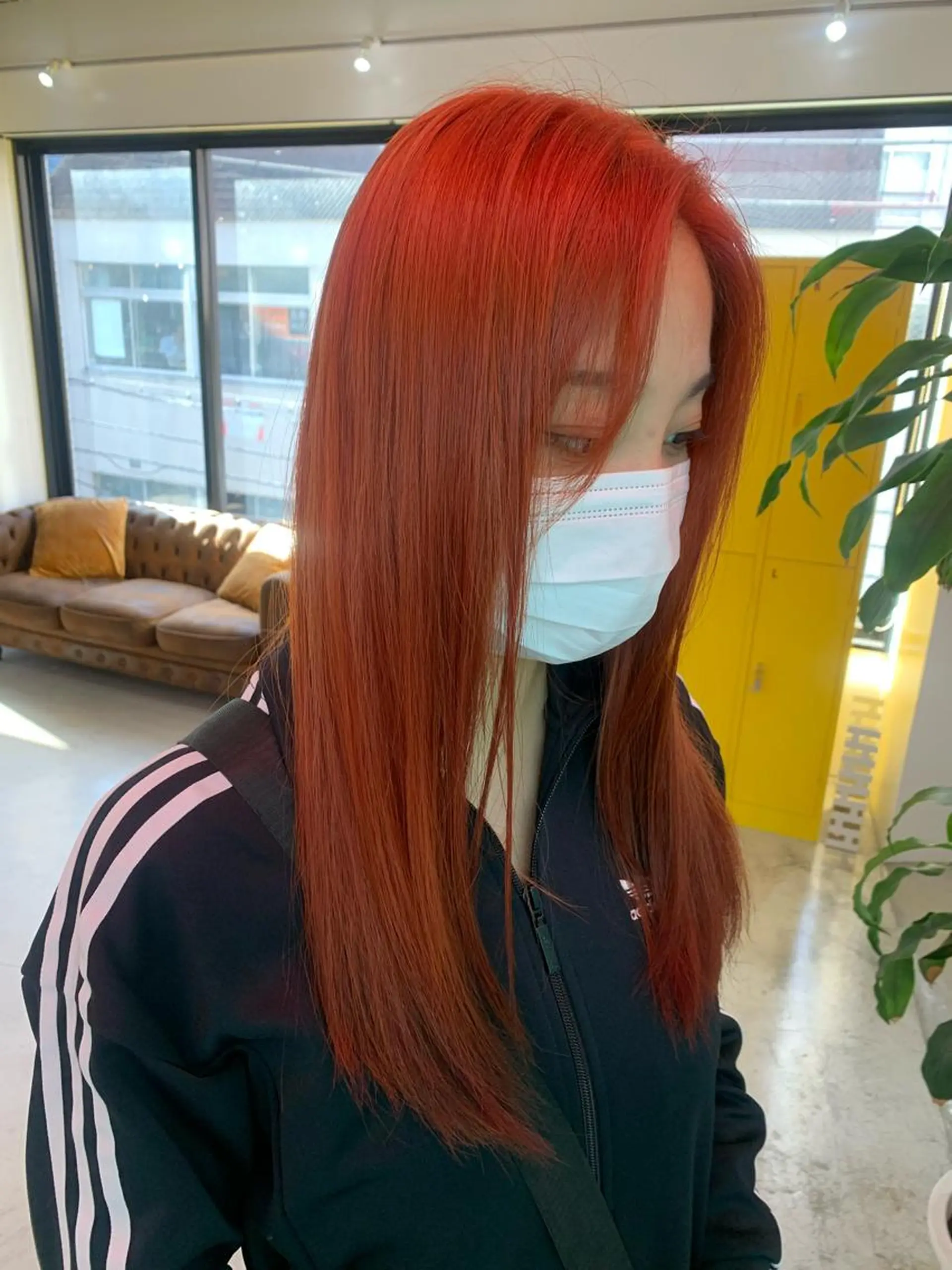 セミロング カラー ヘアアレンジ 🧨ブリーチー×ボブ レイヤー💎じゅえるのヘアスタイル