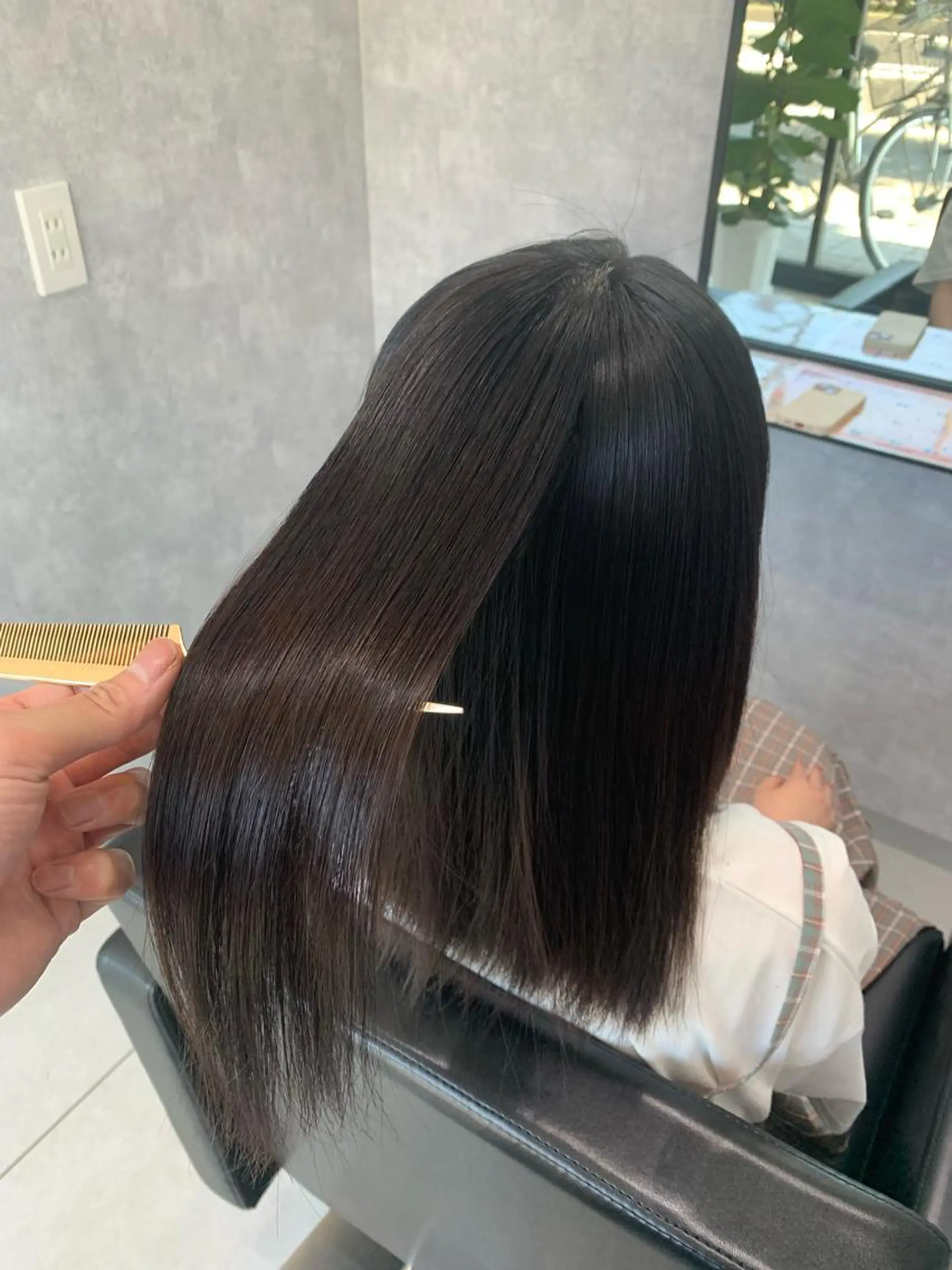 ミディアム 縮毛矯正 トリートメント 中川/縮毛矯正/ 高羽　克明のヘアスタイル