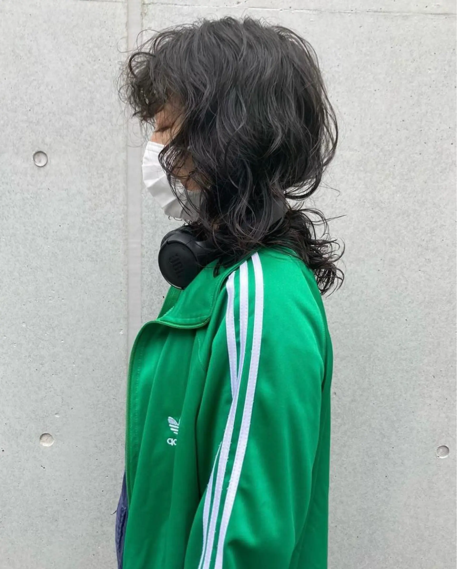 ミディアム ウルフカット vivre libreのヘアスタイル