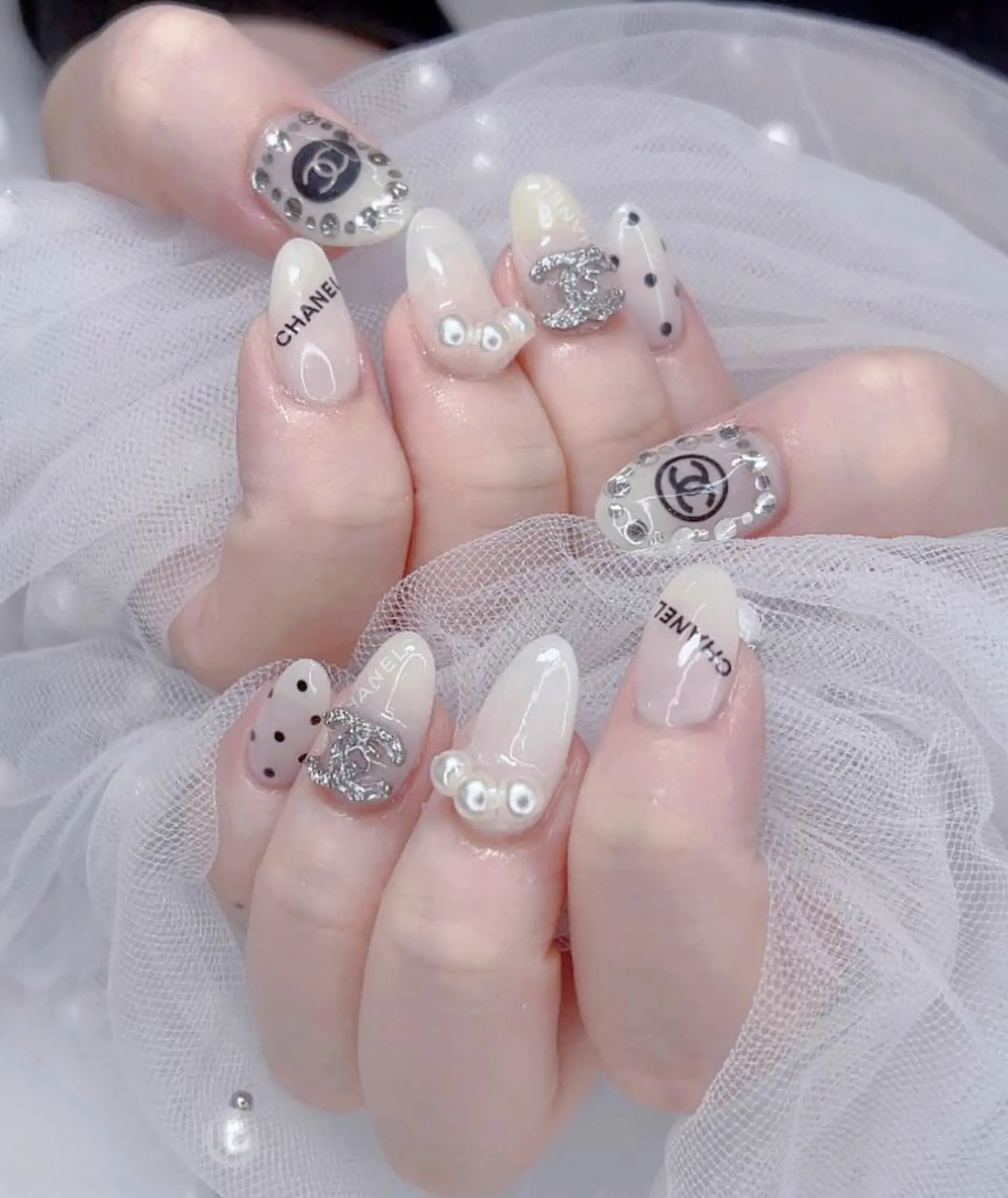 ネイル R salonのネイルデザイン