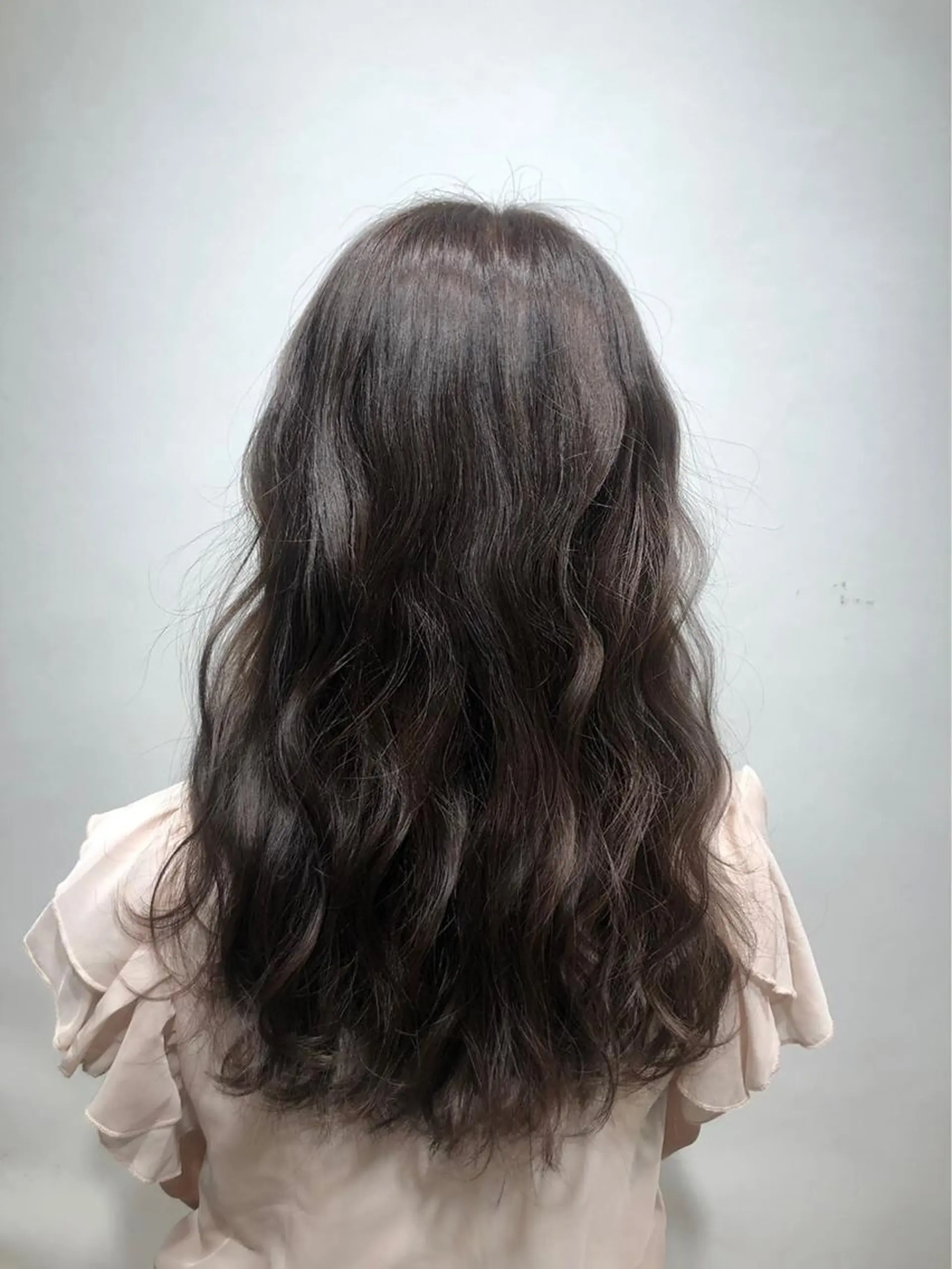 ロング カラー ブリーチ エドルカラー グレージュ ブリーチなしカラー 銀座　プロの髪質改善 ハシモトリュウタのヘアスタイル