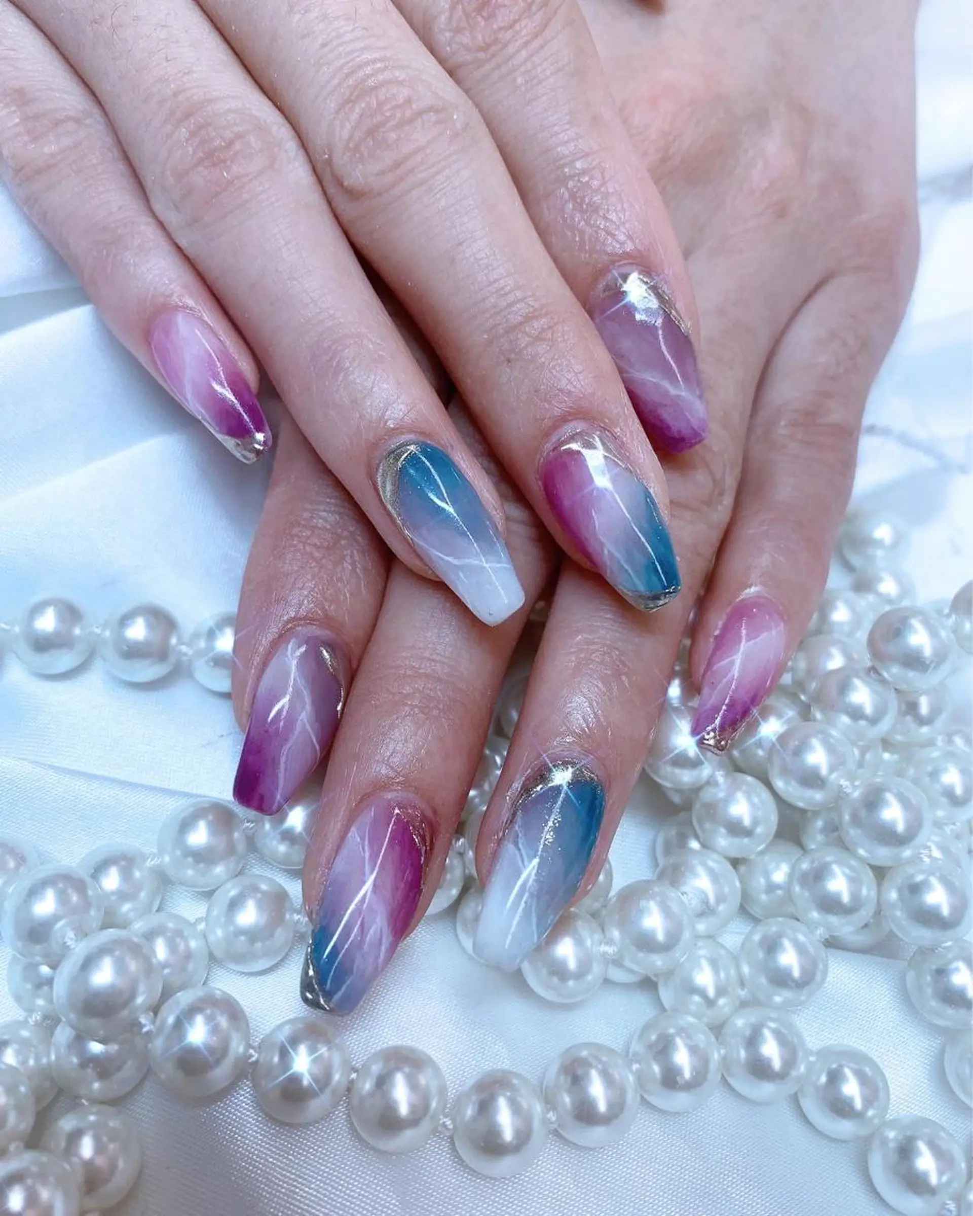 ネイル ジェルネイル ミラーネイル ニュアンスネイル ハンドネイル フットネイル T. kayoのネイルデザイン