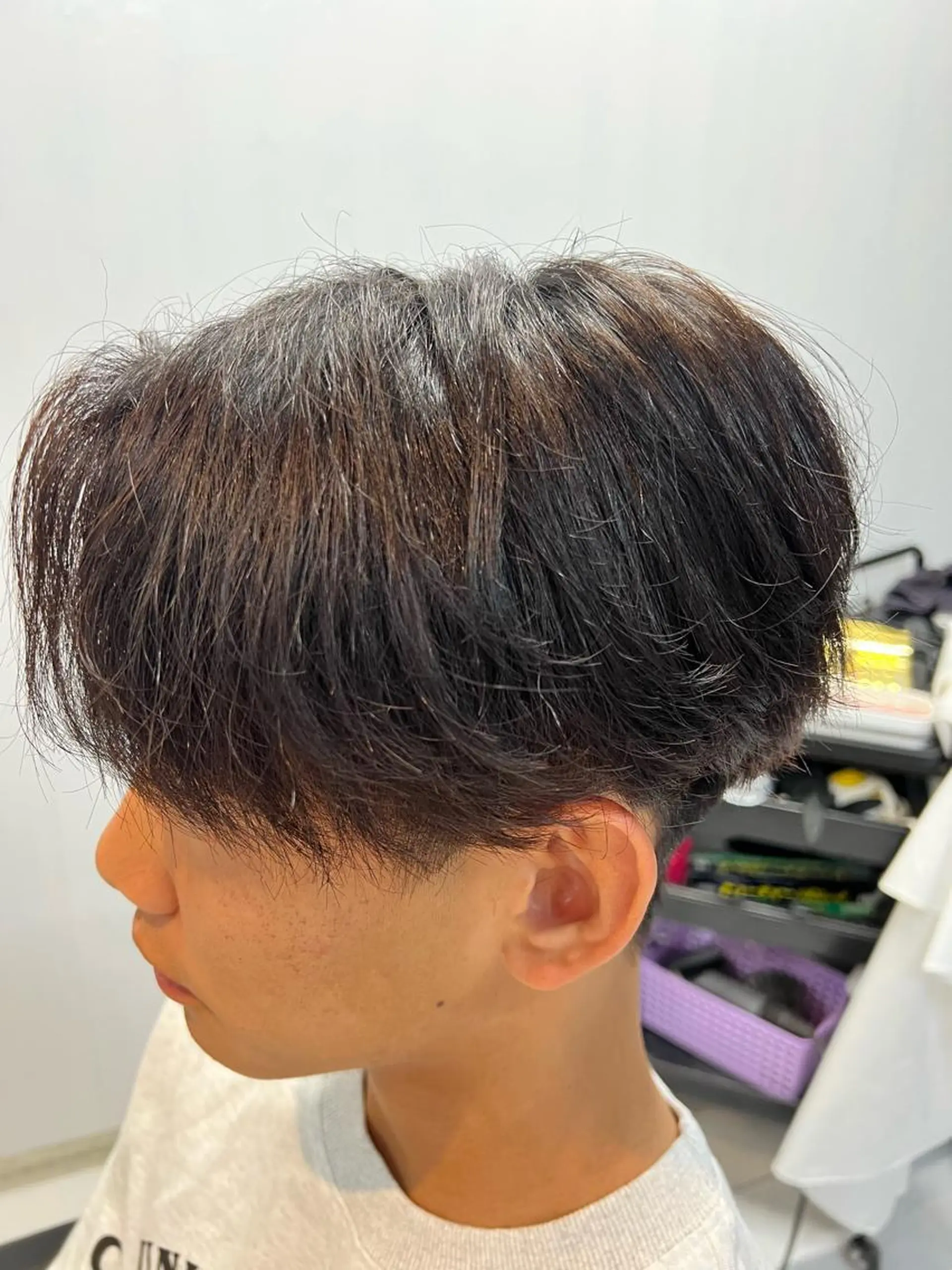 メンズ センターパート フェードカット カルマパーマ マッシュ メンズパーマ パーマ特化美容師 茂木広幸のヘアスタイル