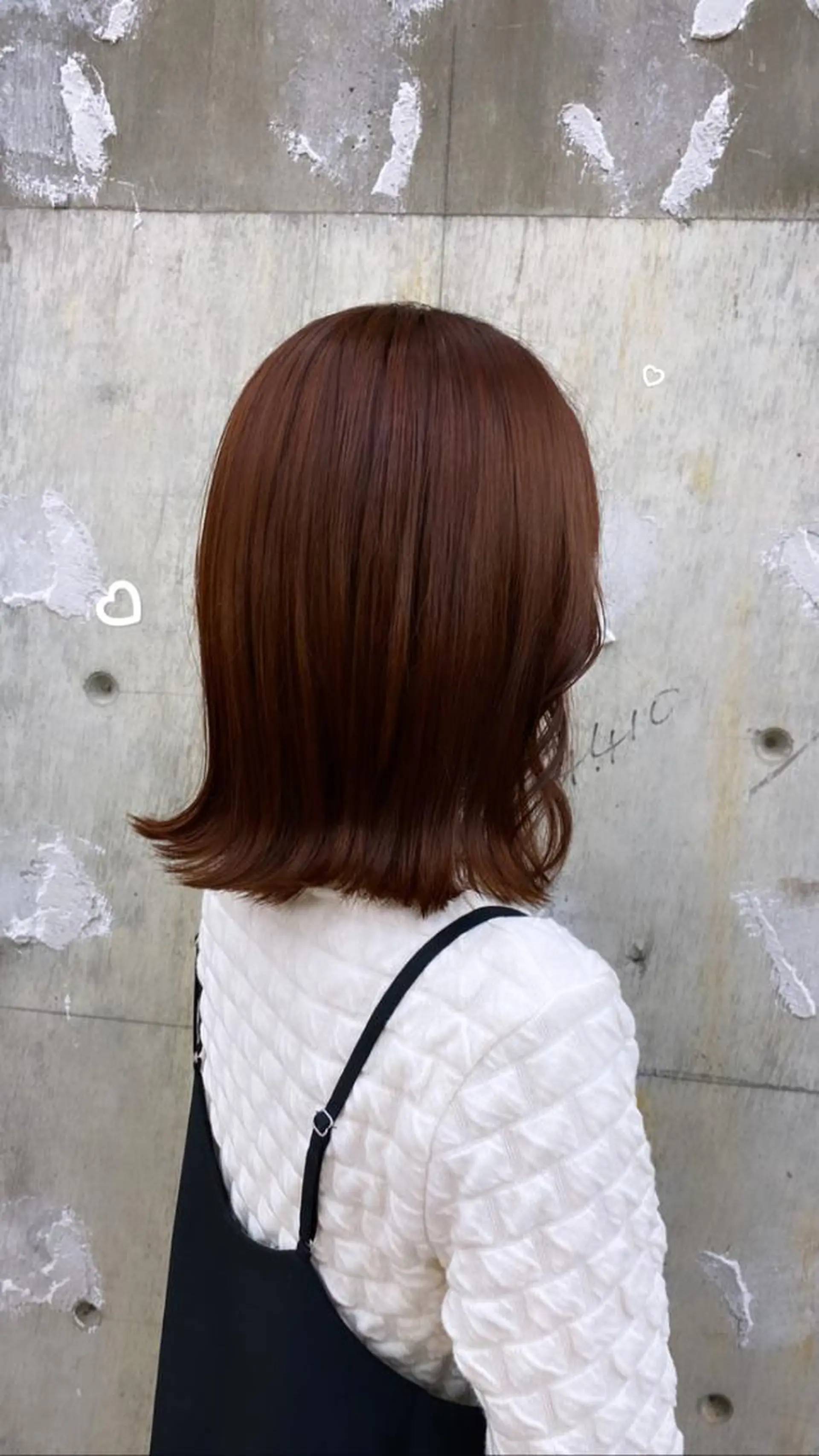 ミディアム カラー KVELL ユナのヘアスタイル