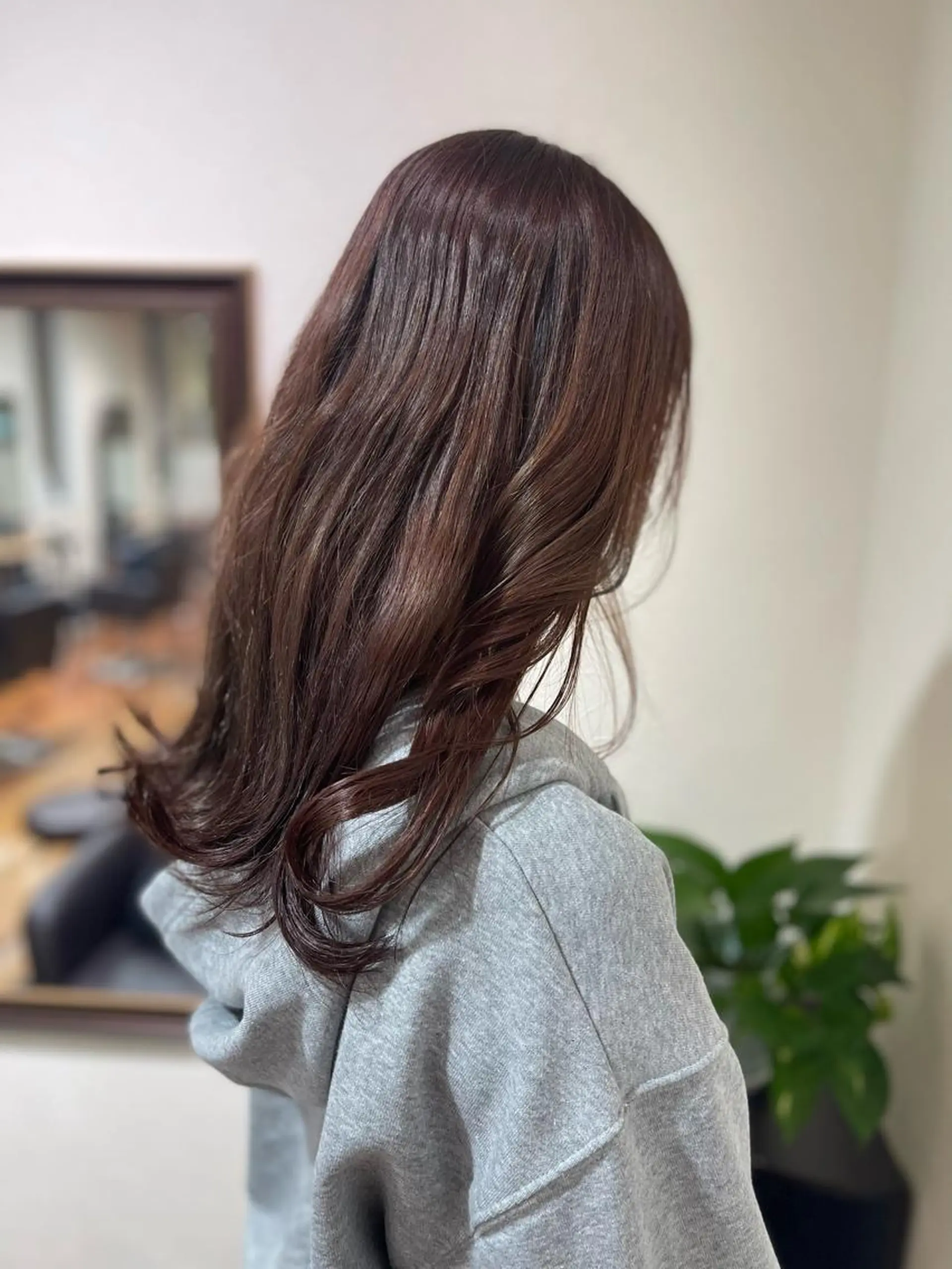 カラー ブラウンカラー ピンクカラー こばやし もえのヘアスタイル