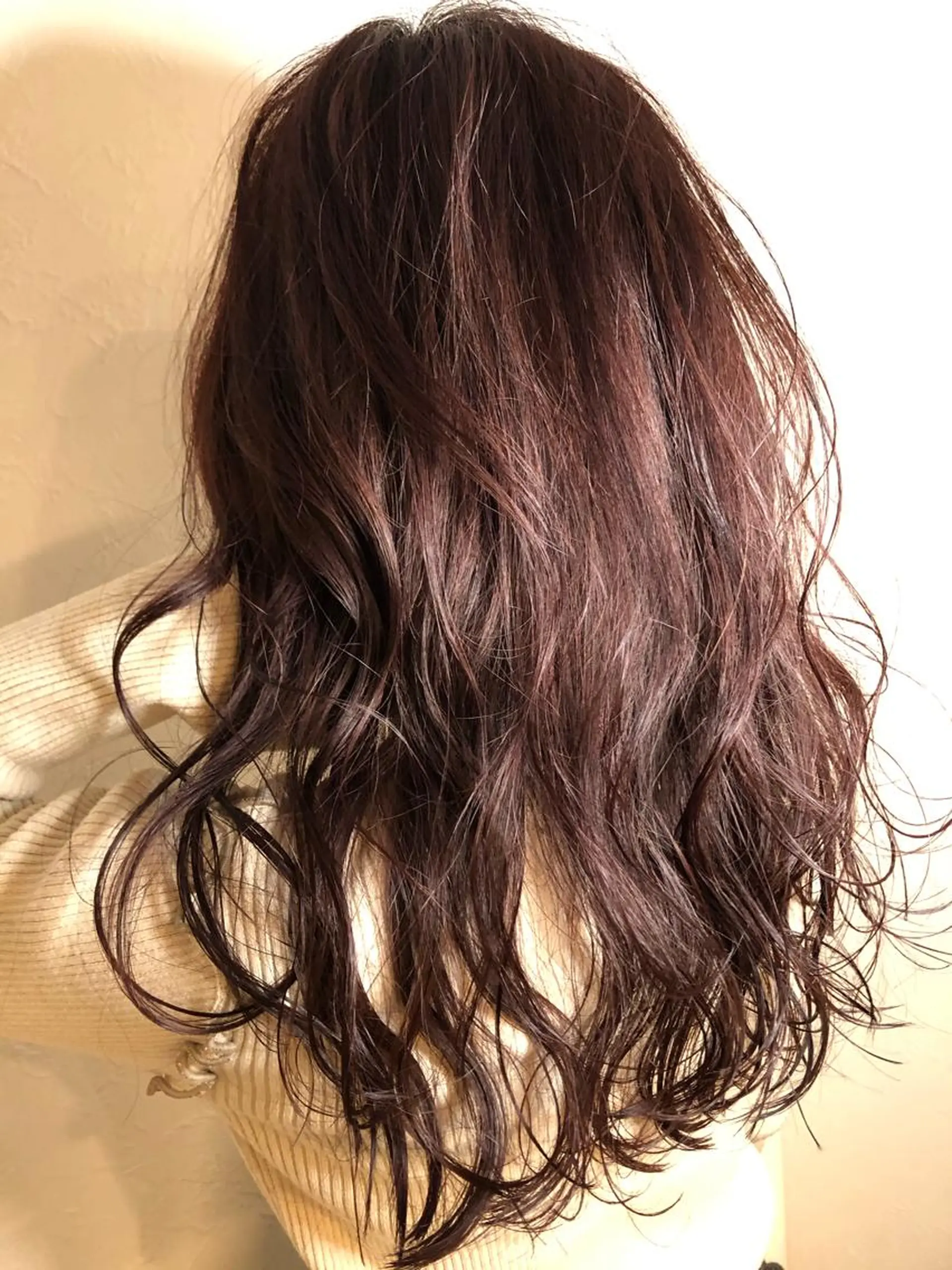 ロング カラー m ā l o. マァロのヘアスタイル