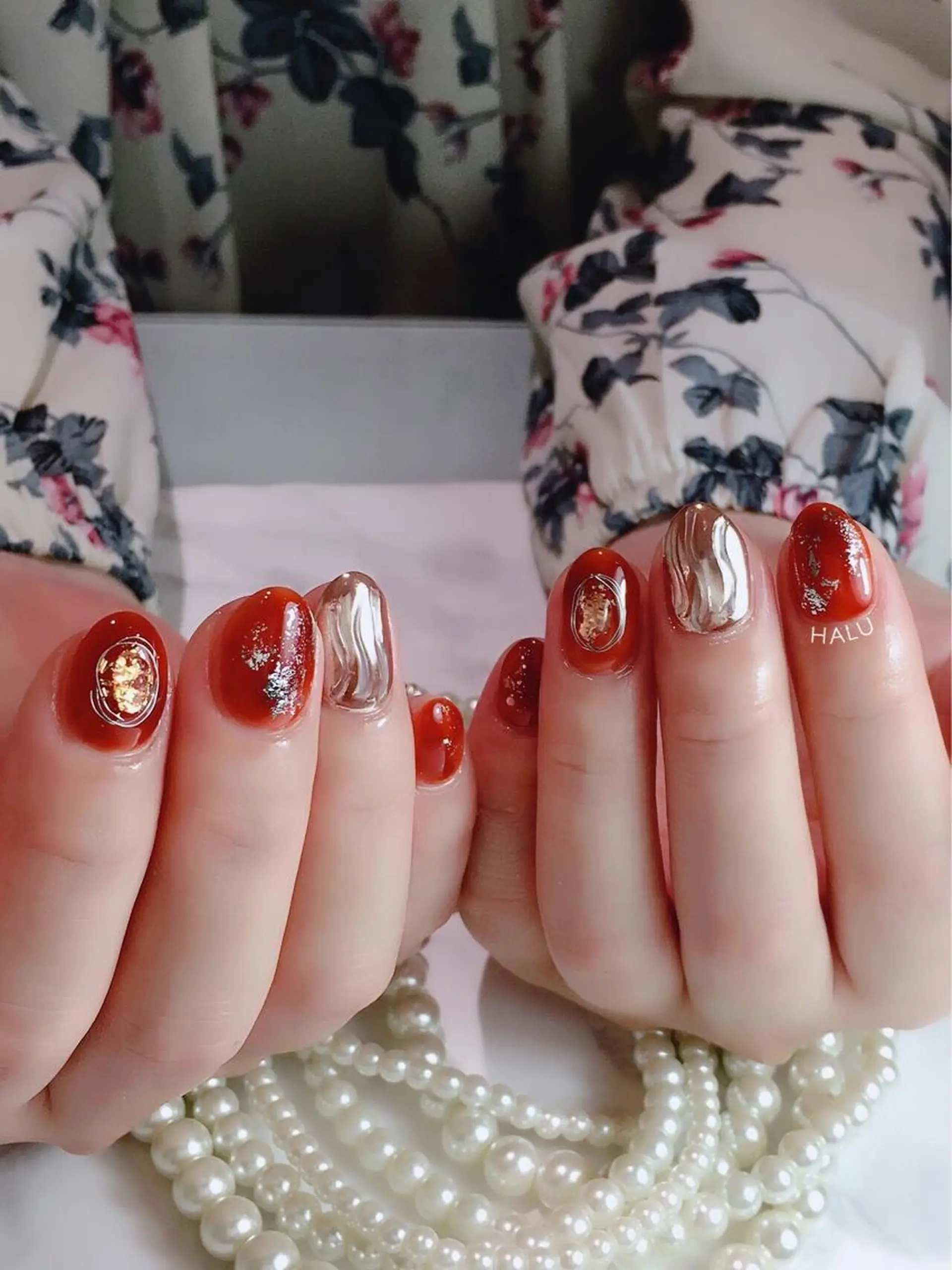 ネイル ミラーネイル オレンジ HALU ハルのネイルデザイン