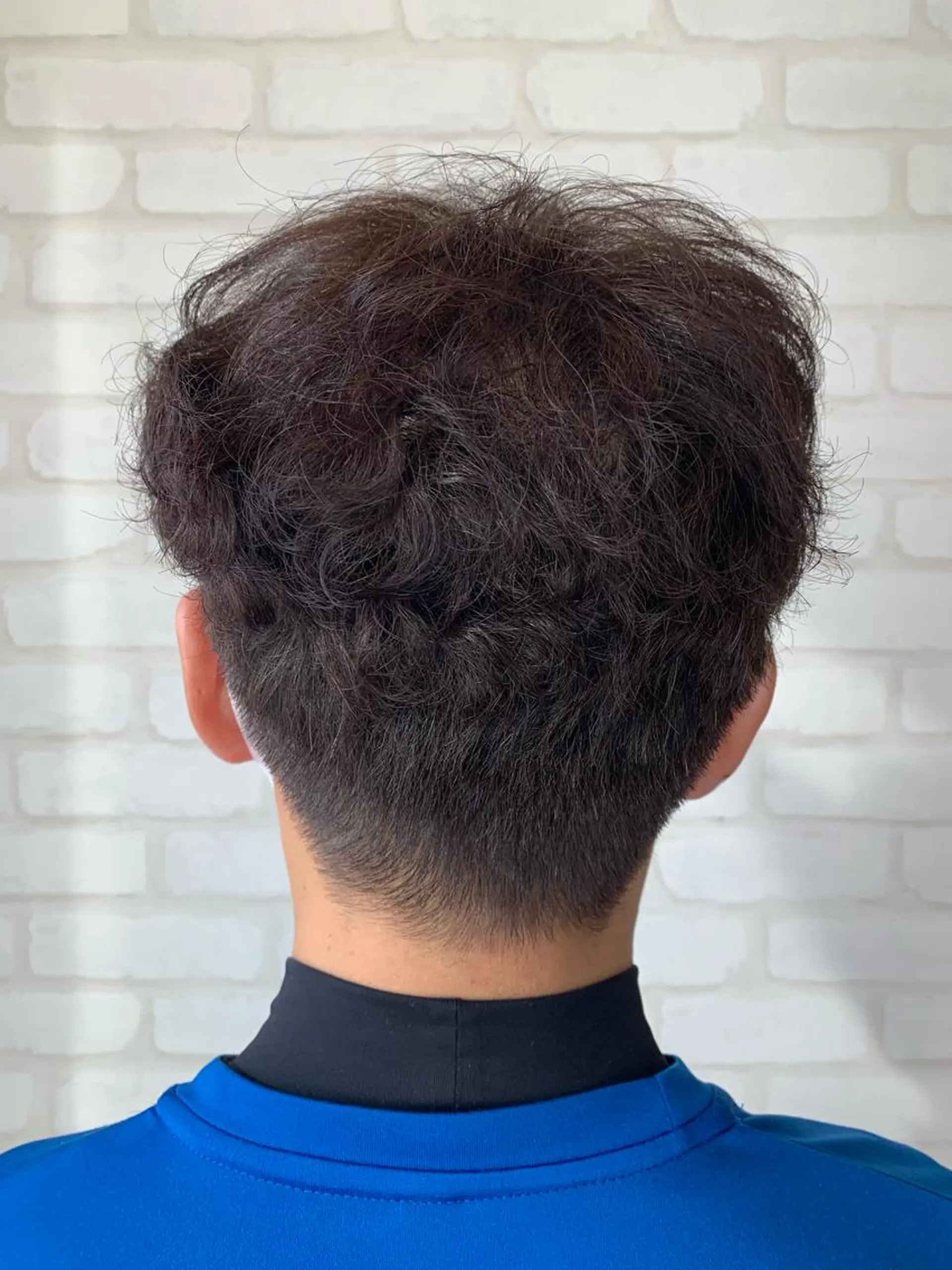 パーマ メンズ メンズパーマ メンズショート 秋葉 万柚子のヘアスタイル