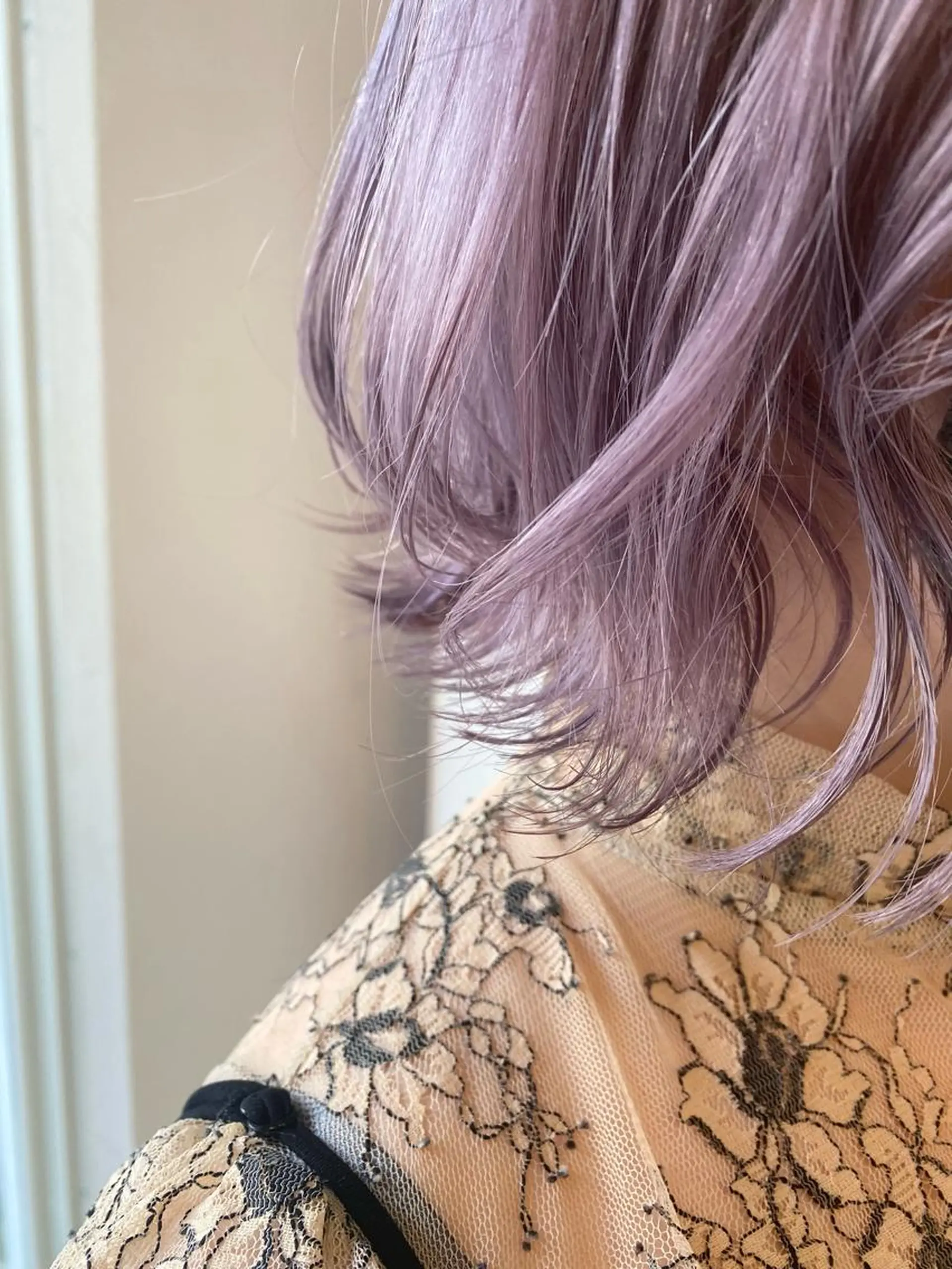 ショート カラー ベージュカラー ラベンダーカラー ラベンダーベージュ カット ヘアカラー トリートメント ハイトーン×似合わせ 🌱中川慎之介のヘアスタイル