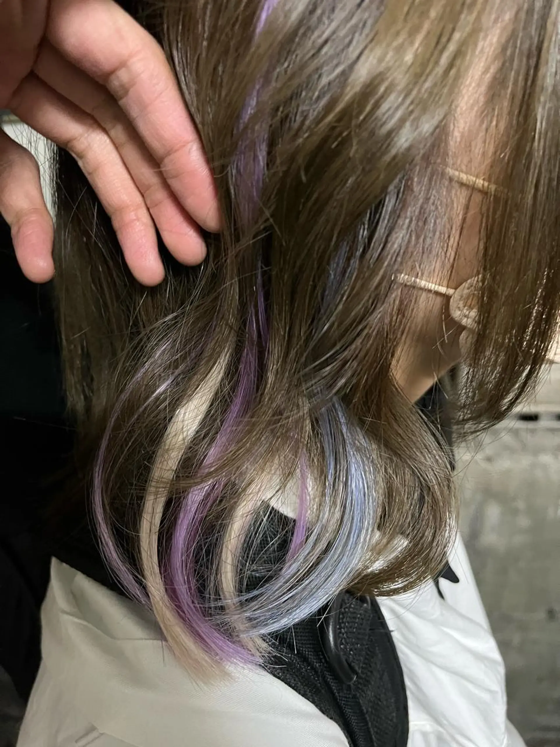 ミディアム カラー ショートボブ ボブレイヤー アッシュ バレイヤージュ ミストバング カット トリートメント エクステ 原宿サロン代表 デザインカラー伊藤卓のヘアスタイル