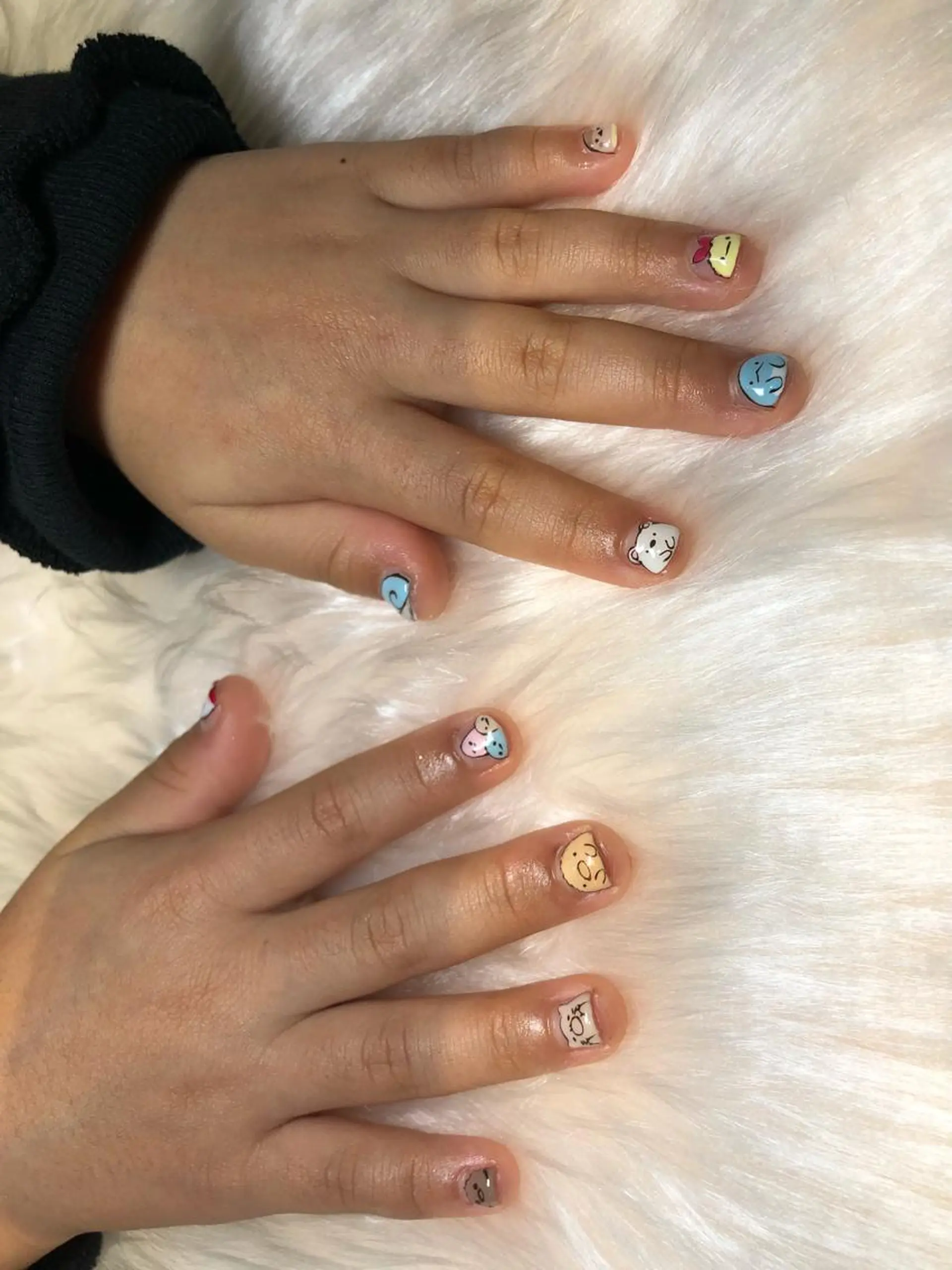 ネイル Li'leaNail AINAのネイルデザイン