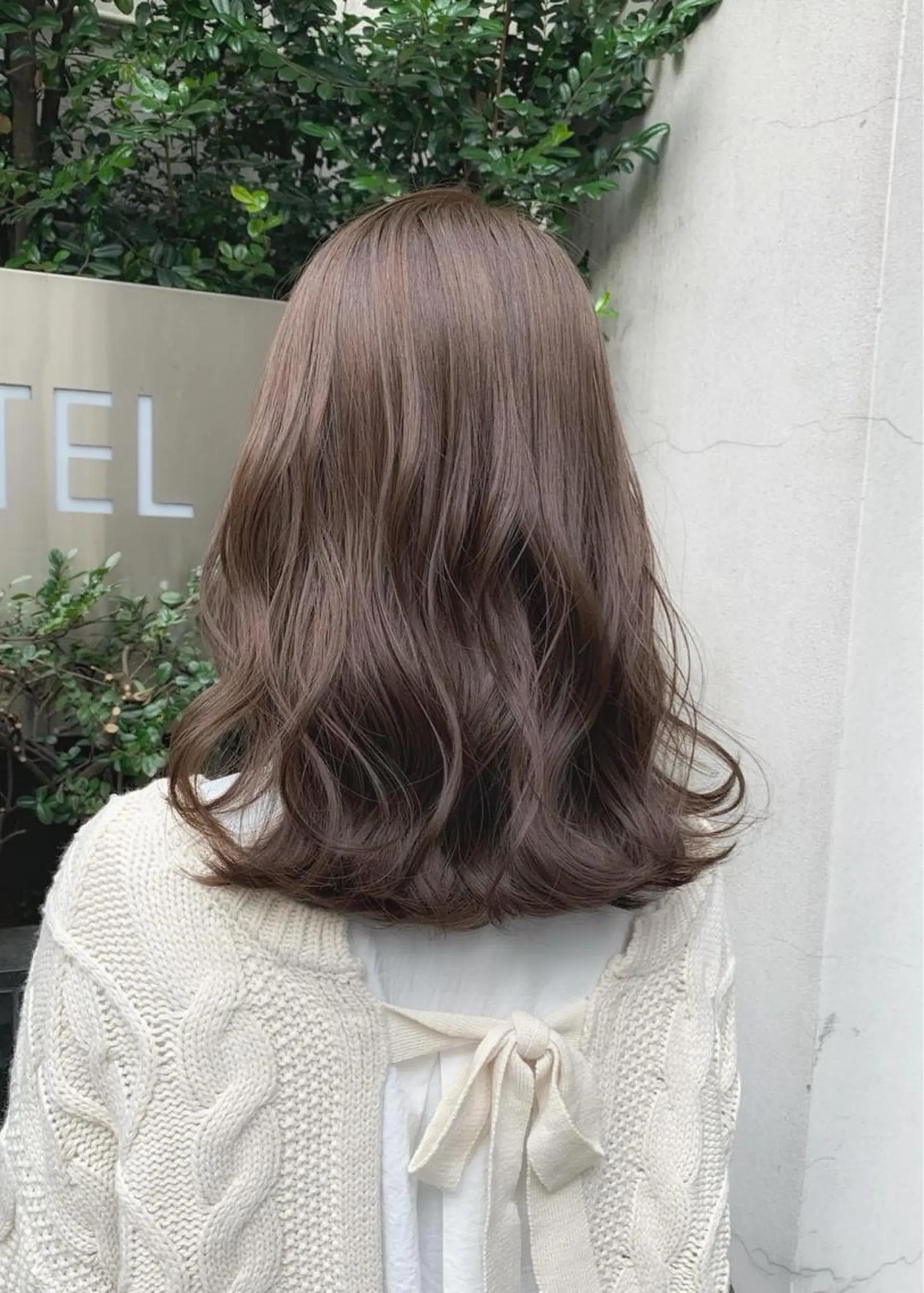 セミロング カラー ベージュカラー ブリーチ ブリーチなしカラー 矢野 晃平のヘアスタイル