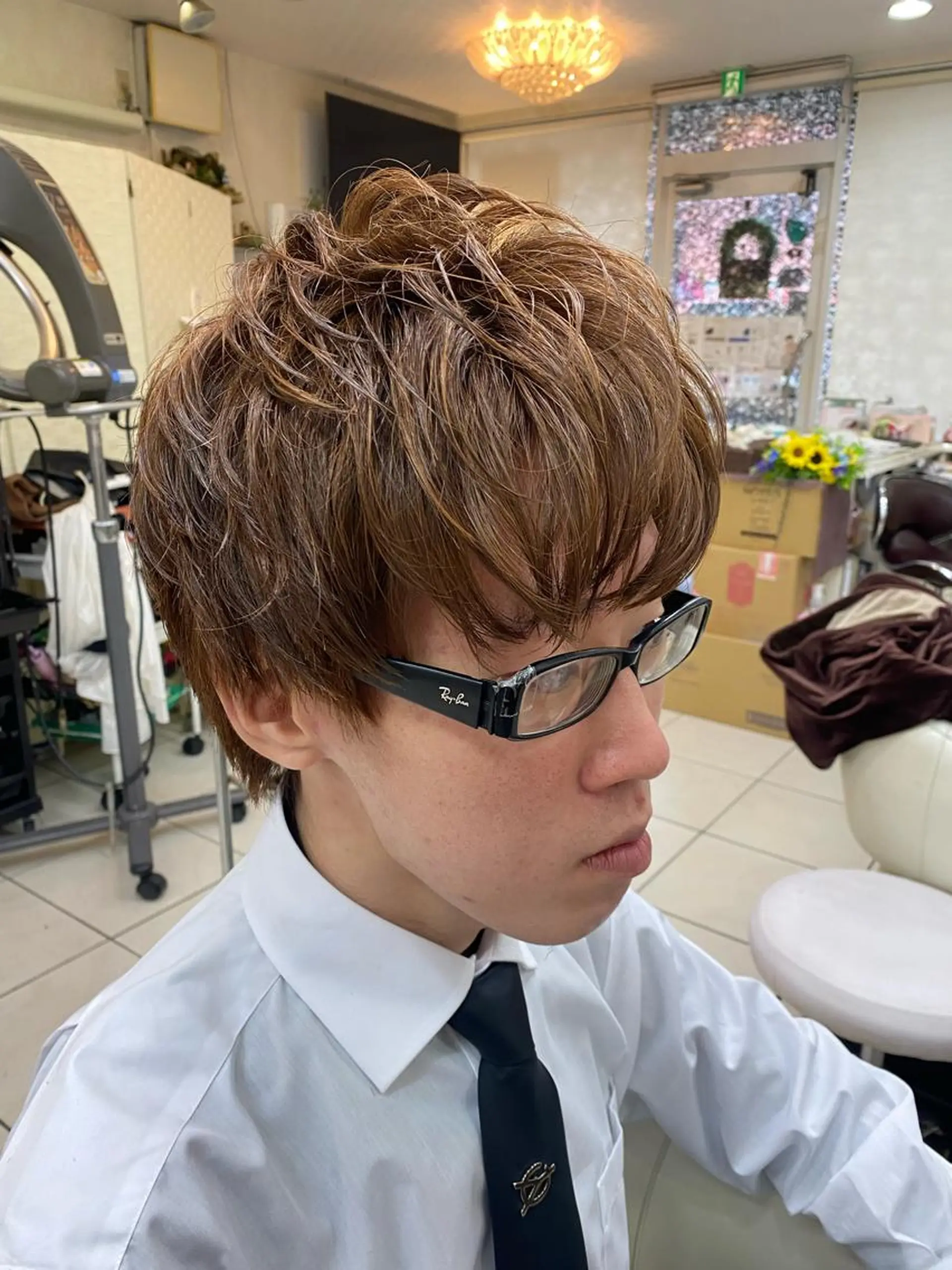 ショート レイヤーカット 縮毛矯正専門店　美容室ハース所属・ウィリアム シュウのヘアスタイル