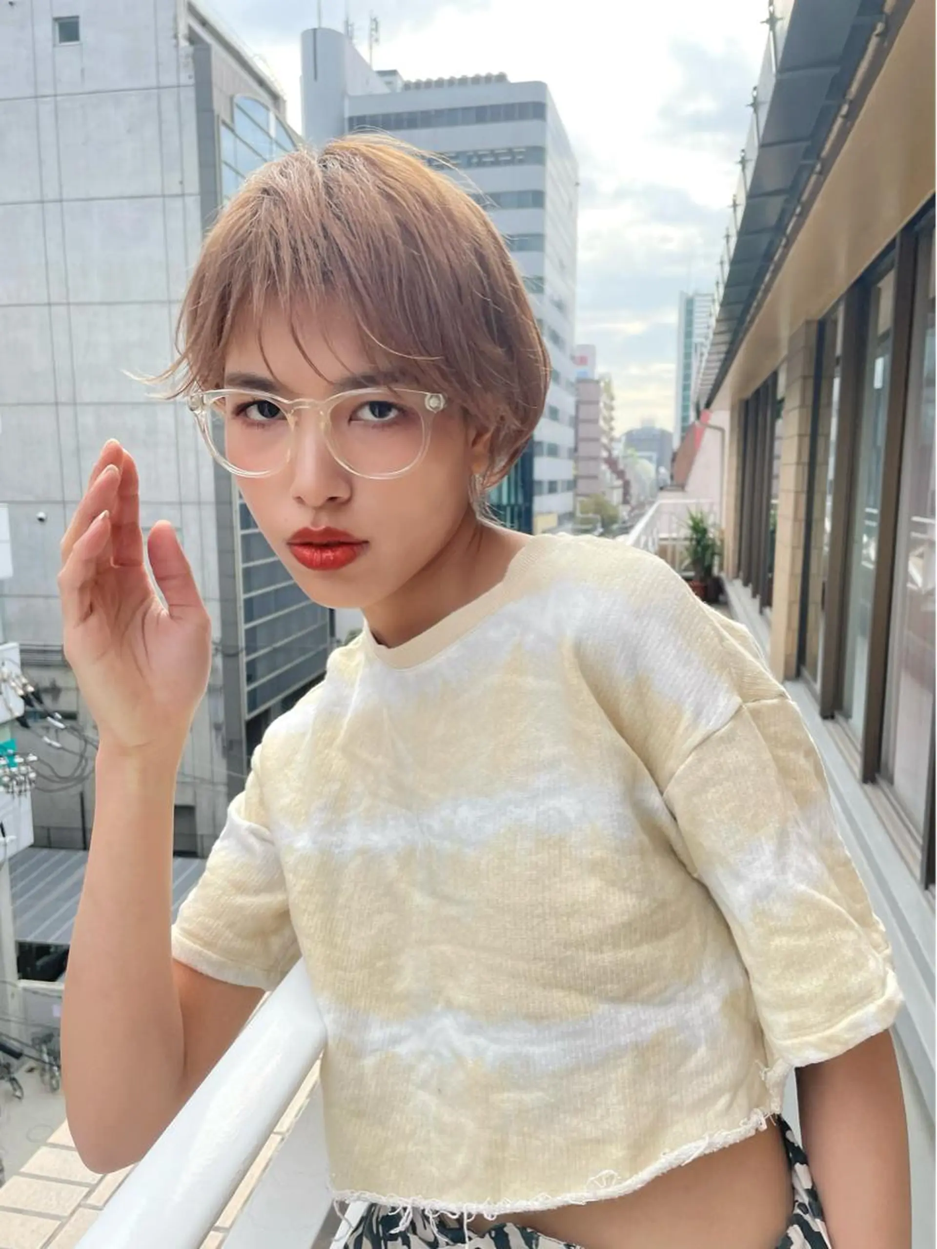 ショート カラー ブリーチ カット ヘアカラー トリートメント ショート/ボブ/ 心斎橋/宮脇美奈のヘアスタイル