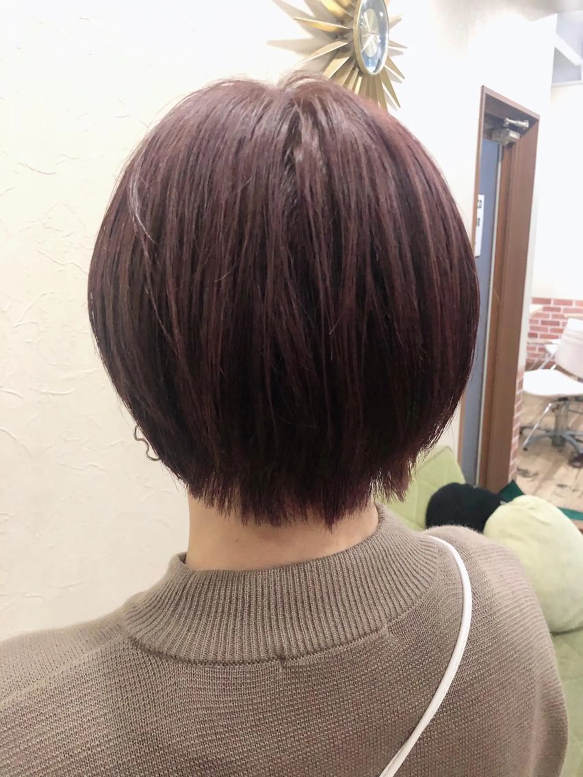 ショート カット ヘアカラー 國次 夕貴のヘアスタイル
