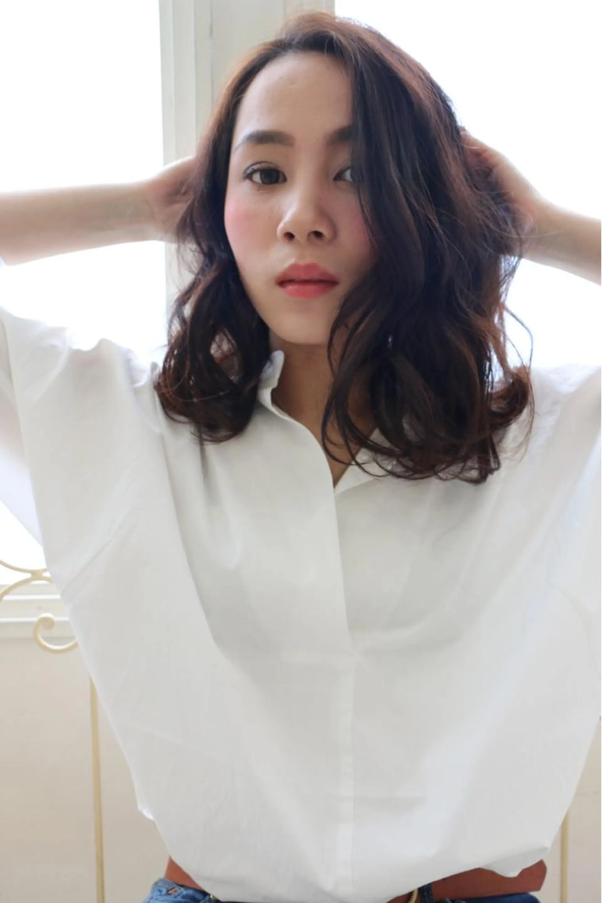 ミディアム パーマ マツエク・マツパ ミディアムパーマ 黒木 健悟のヘアスタイル