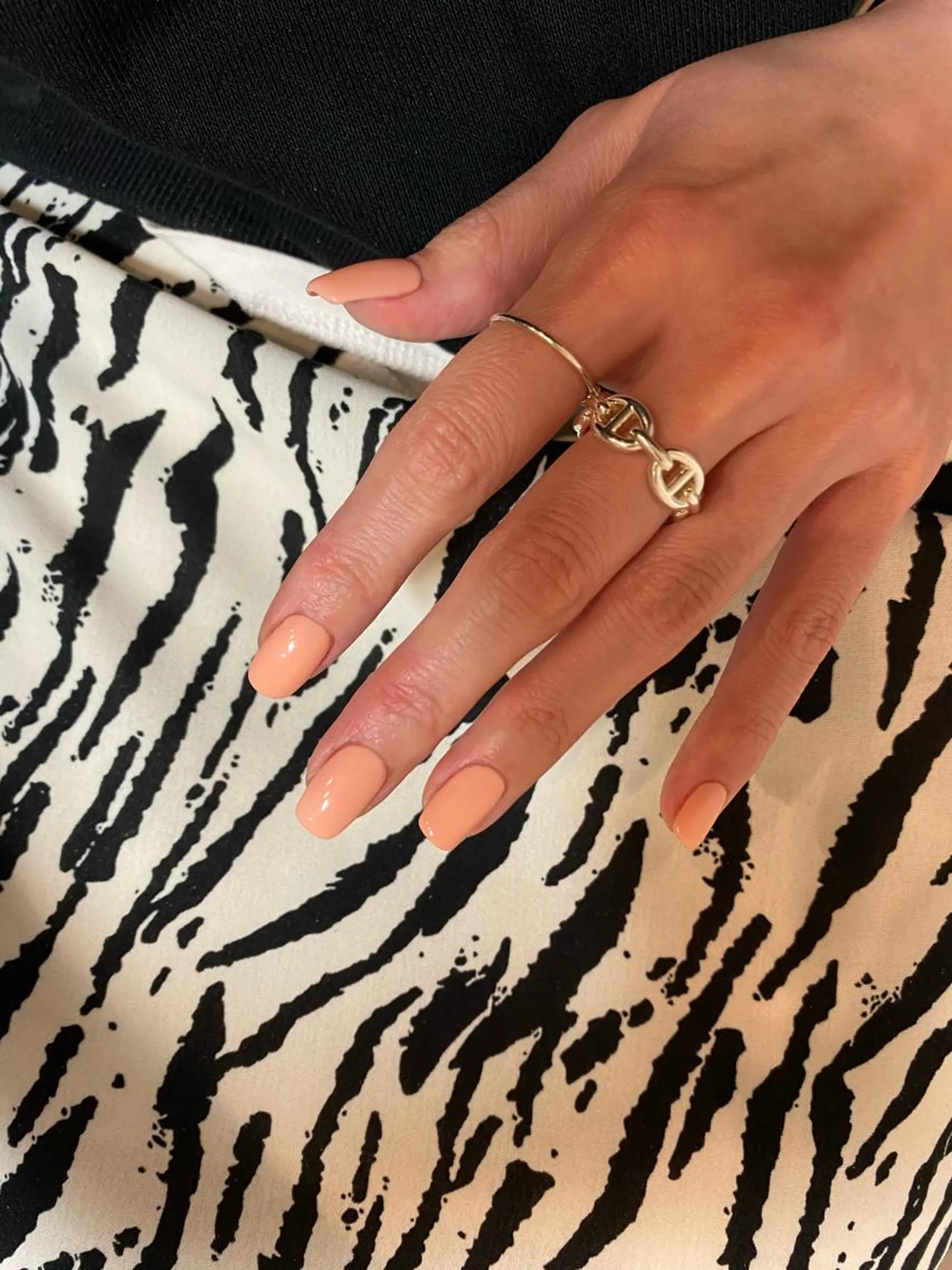 ネイル 【LINON】 airiのネイルデザイン