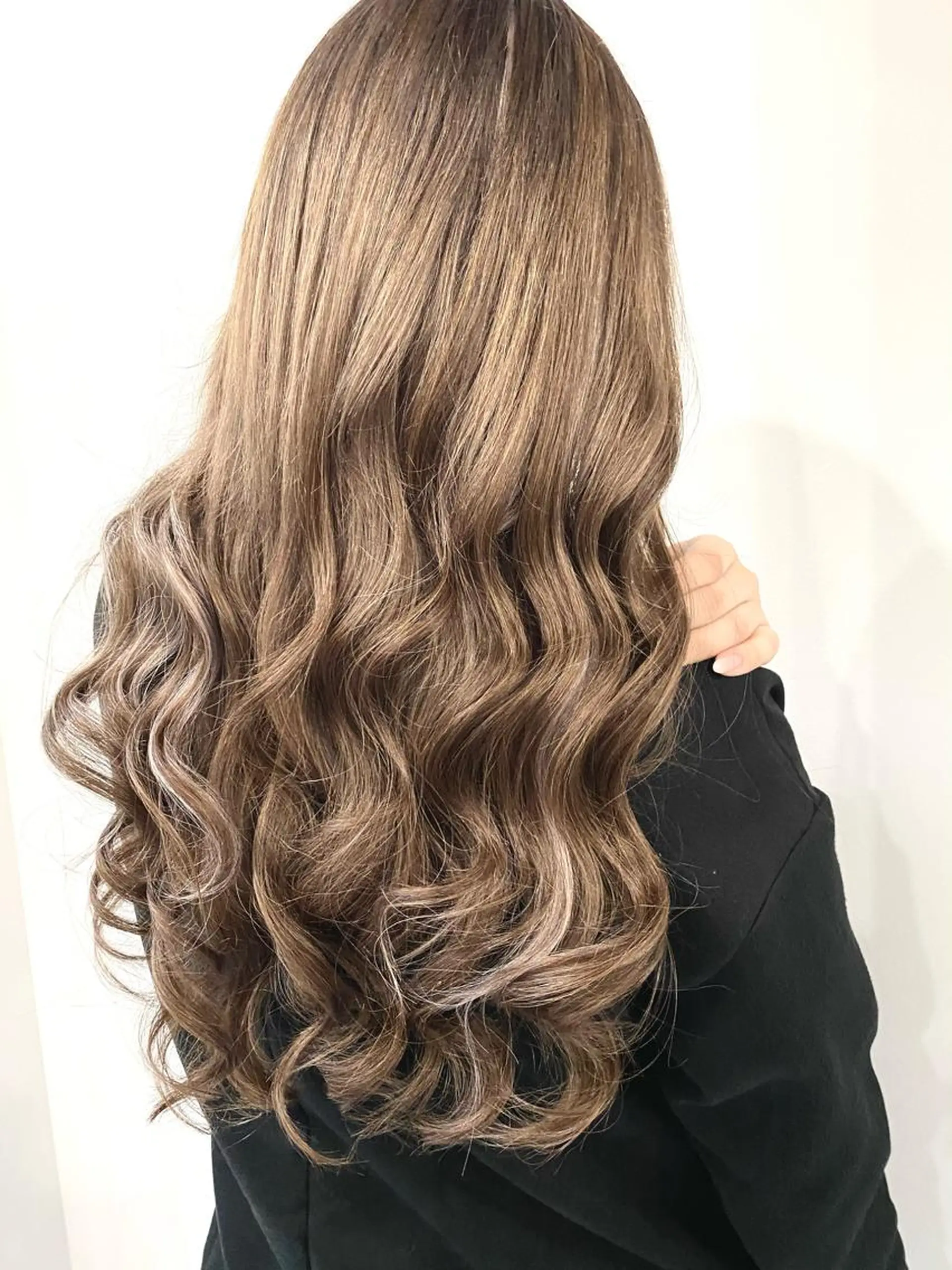 ロング エクステ ハイライト 💎lino _by _ACNE💎 🧸のヘアスタイル