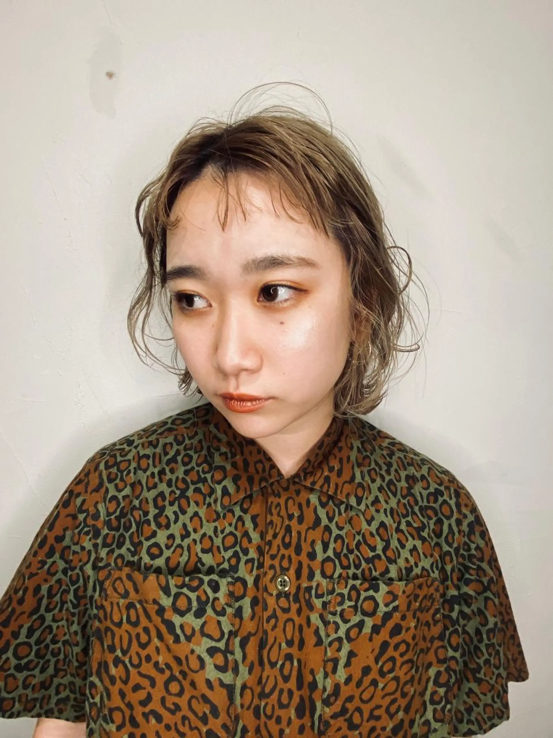 ミディアム パーマ ヘアカラー 宮腰 瑠果のヘアスタイル