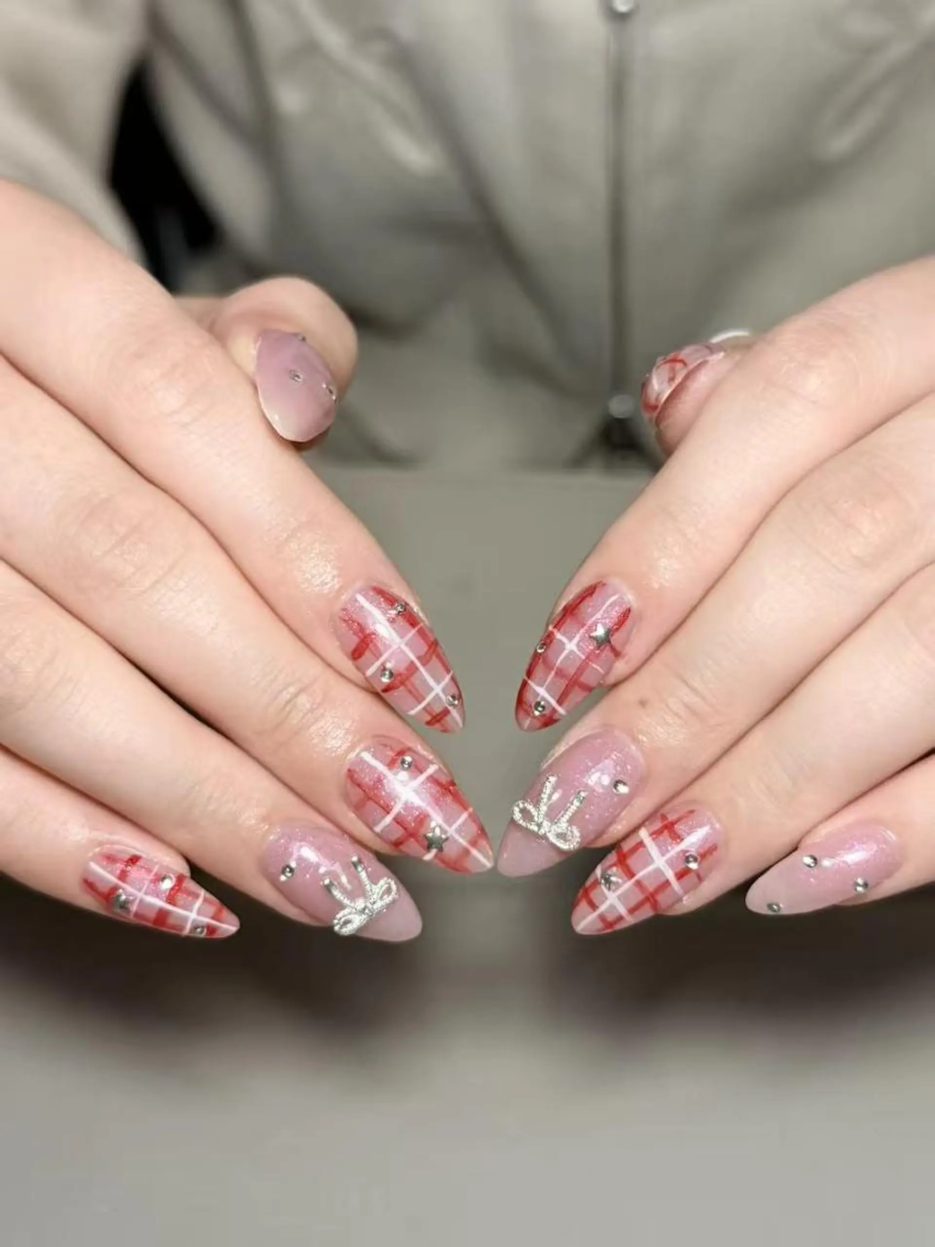 ネイル ハンドネイル ハンドケア 🍑 momo_nailのネイルデザイン