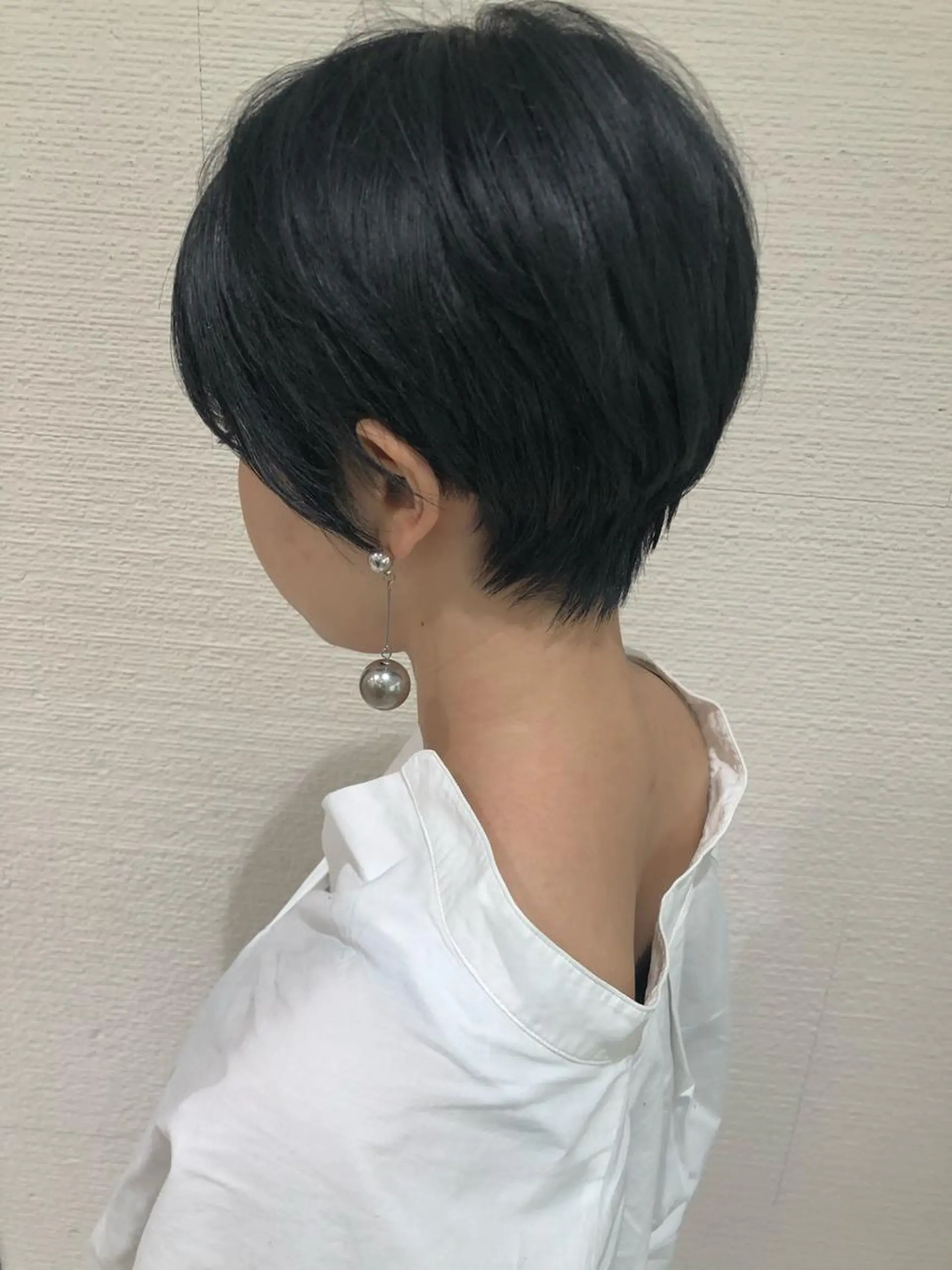 ショート 三鷹で1番ショート ボブをカットする新谷のヘアスタイル