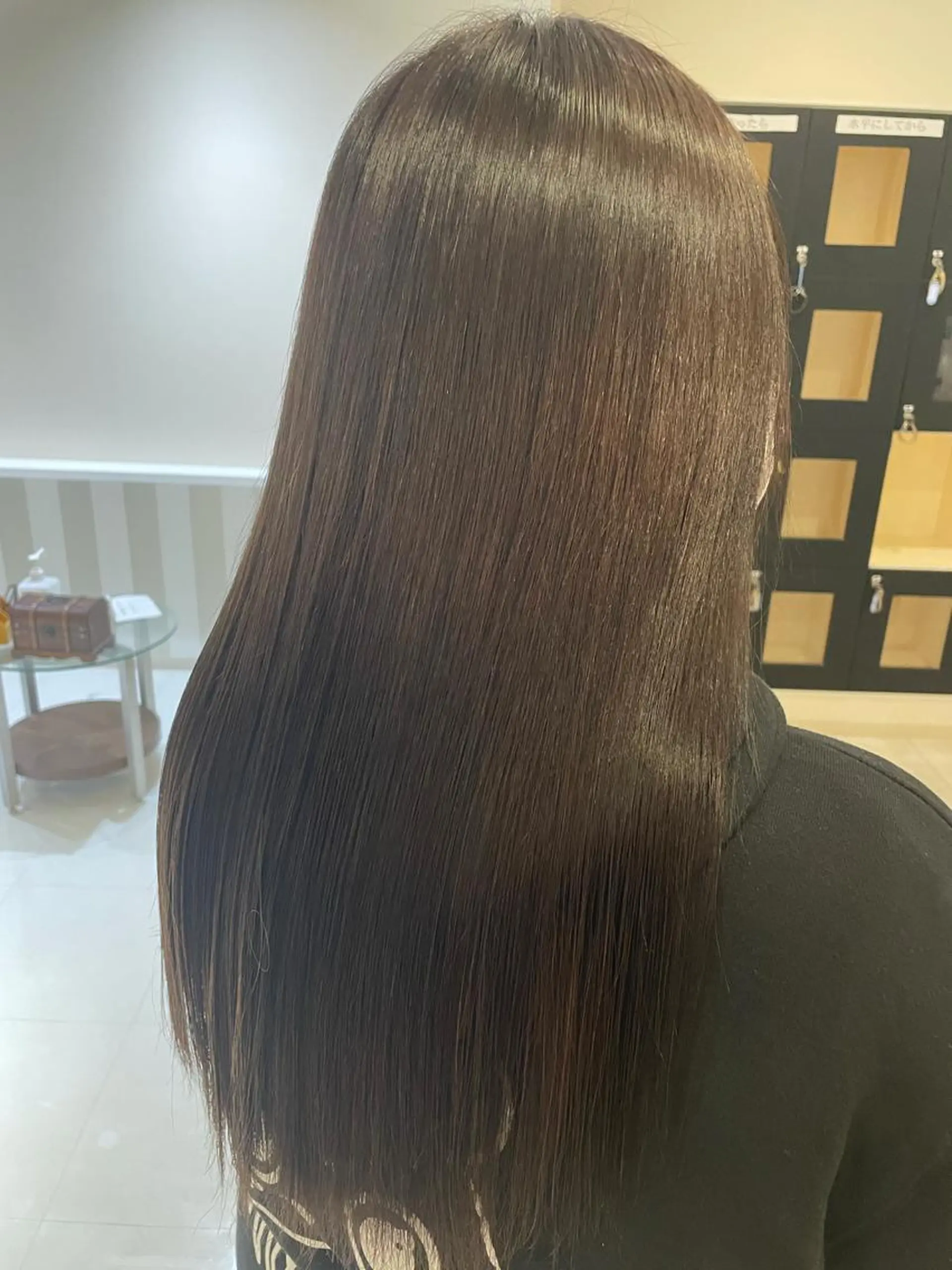 レイヤー/くびれ/ 縮毛/チェレ金剛のヘアスタイル