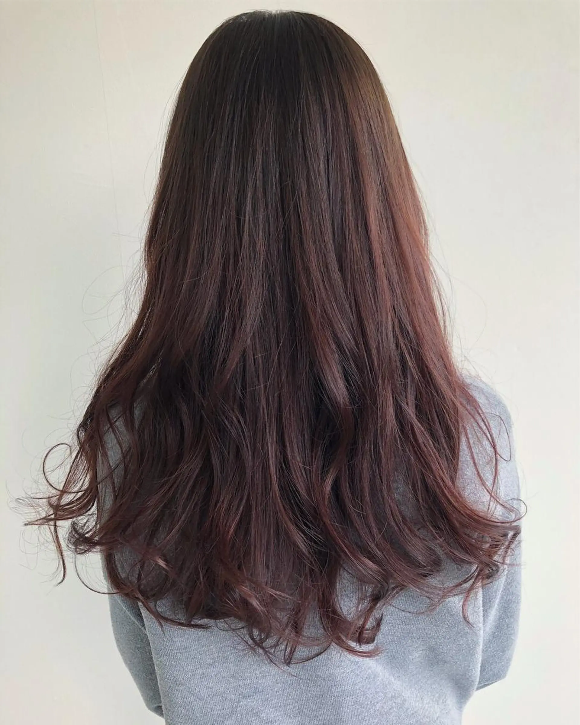 ロング 松浦 圭希のヘアスタイル