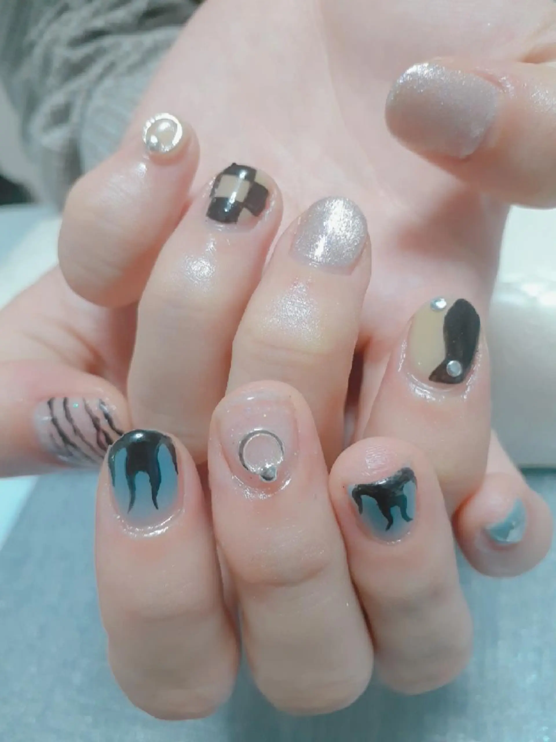 ネイル ハンドネイル 鈴木 憂維のネイルデザイン