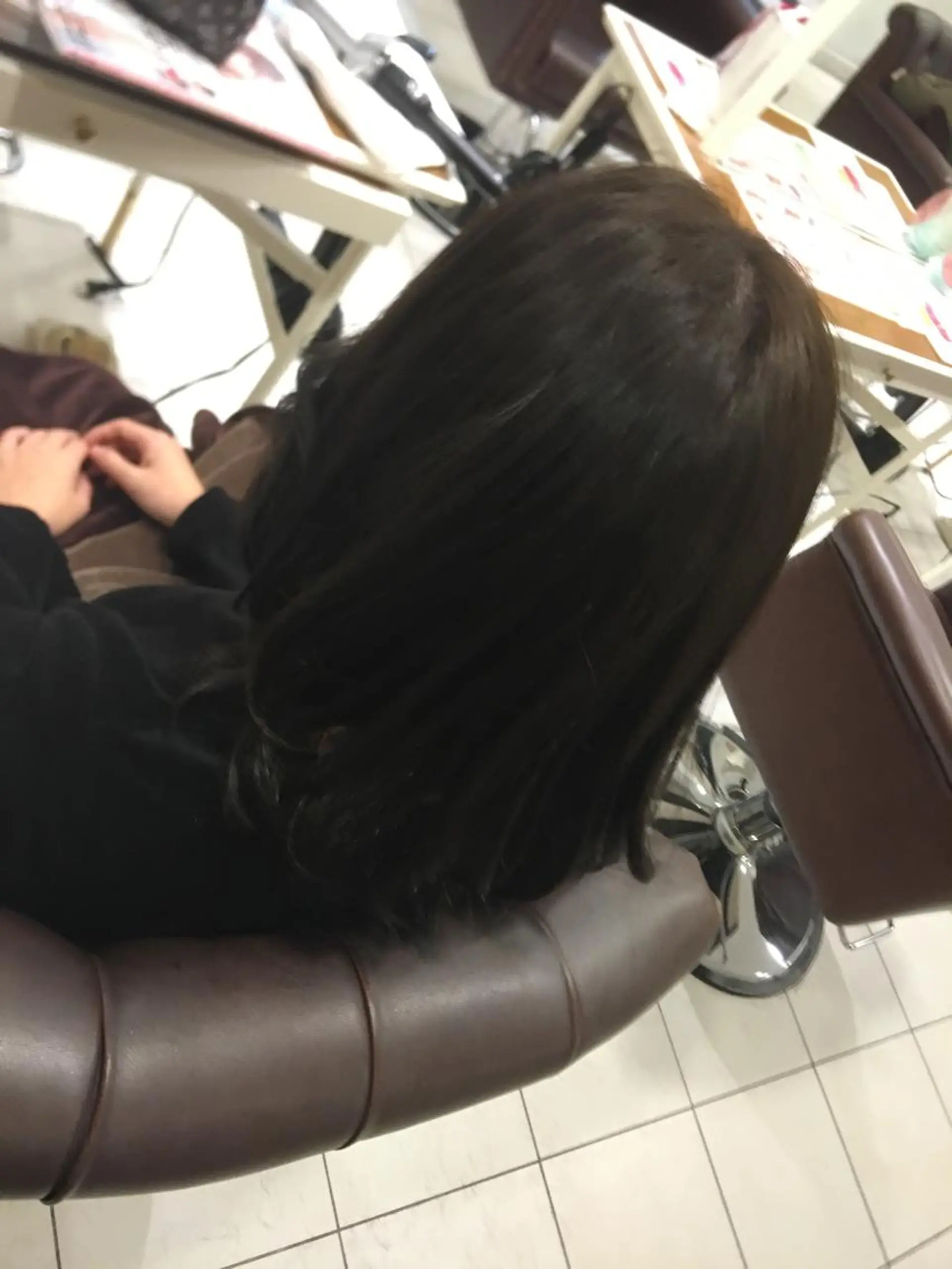 ロング カラー アッシュ ネイビーカラー ブリーチカラー🌈 嘉名 真樹のヘアスタイル