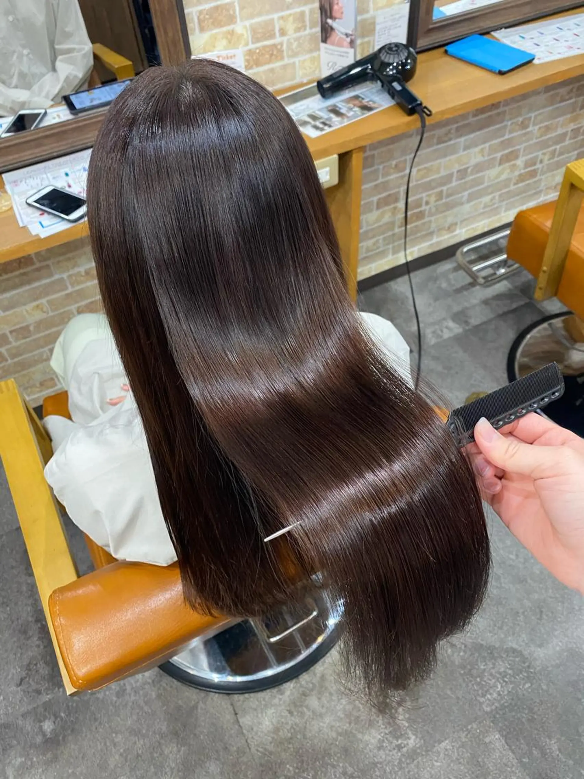 ロング 美髪ヘア 🤍erikaのヘアスタイル