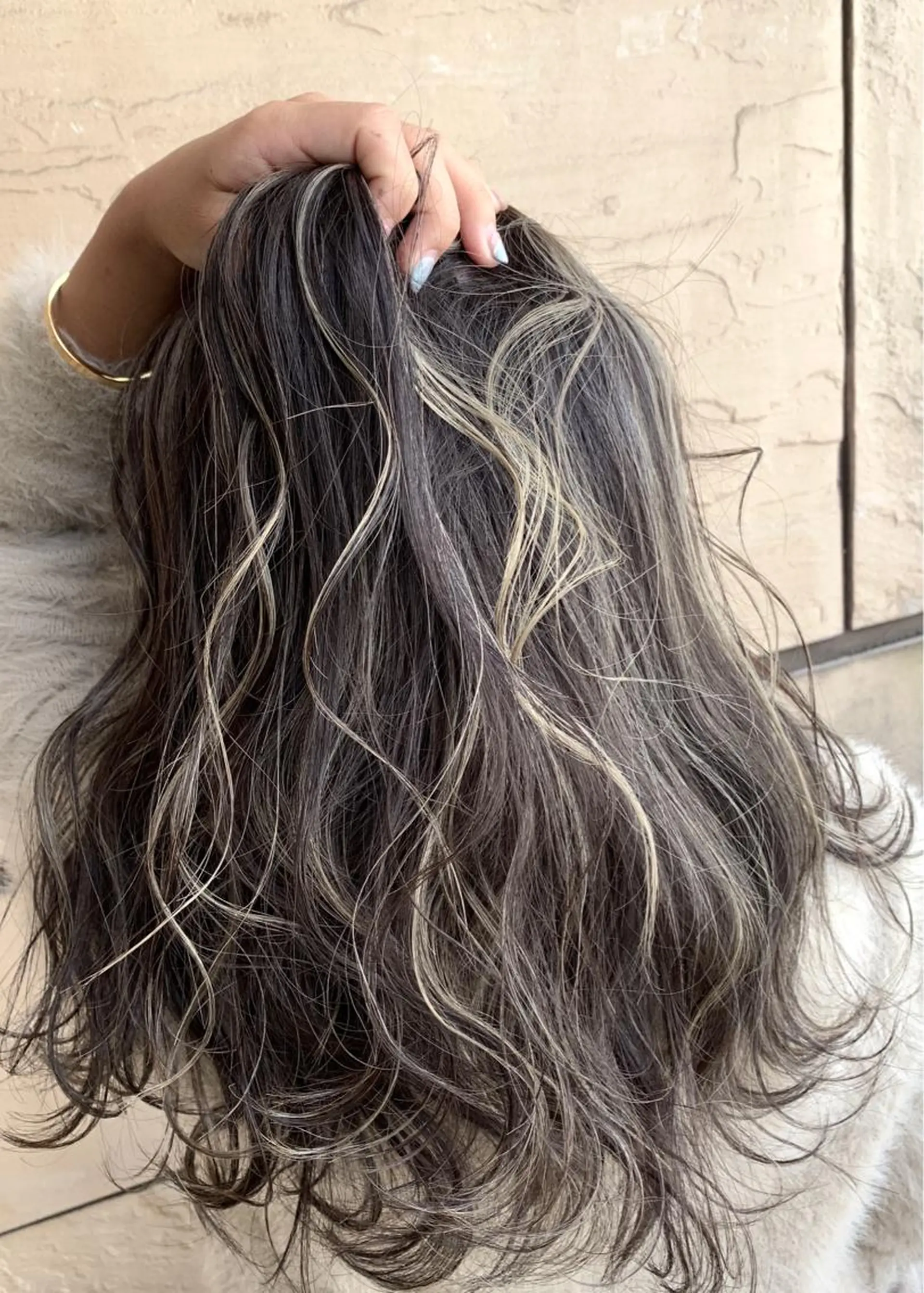 ロング カラー ヘアカラー トリートメント レイヤー/ウルフ ハイトーンhiroのヘアスタイル