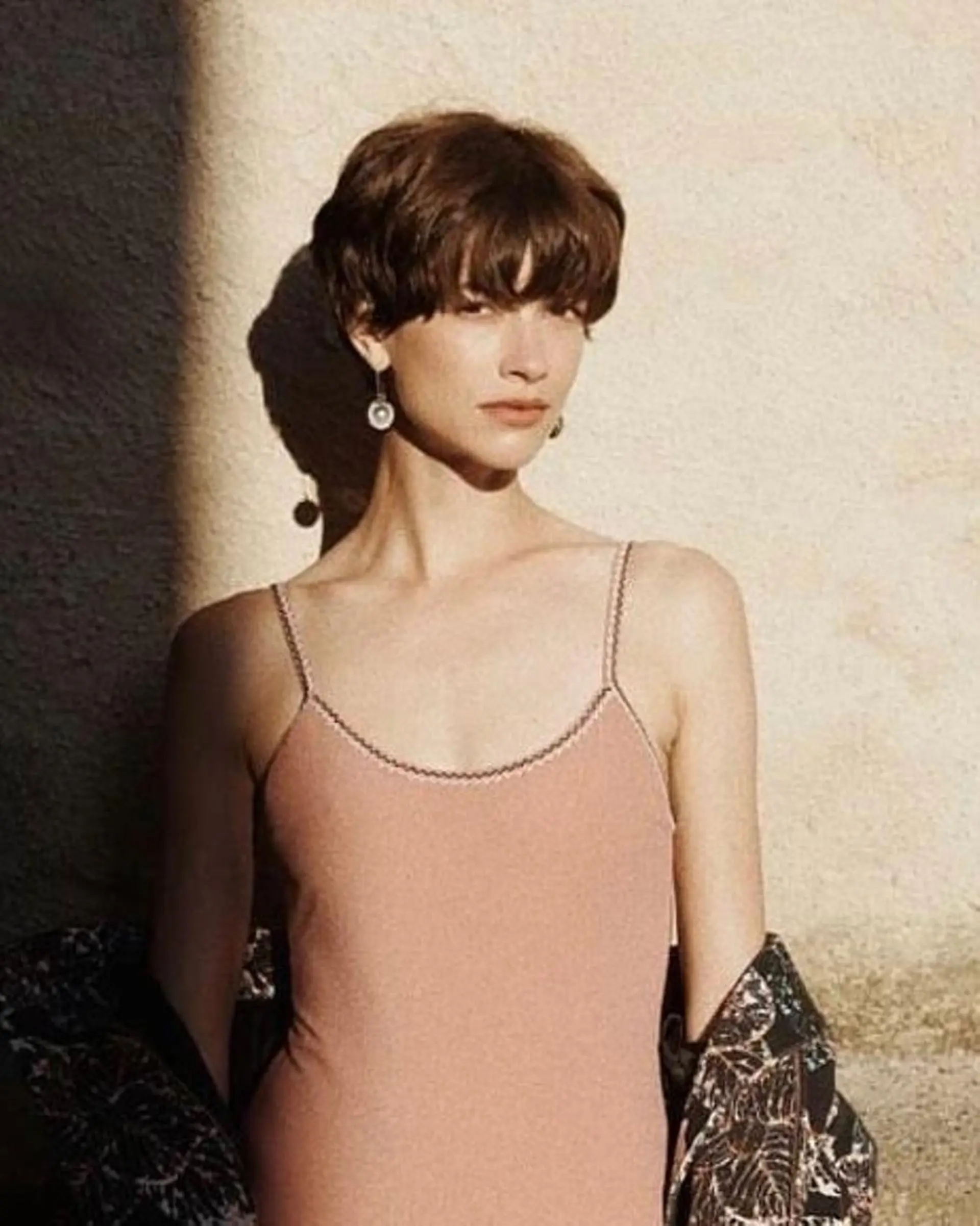 ショート カラー ヘアアレンジ ショートヘア ニュアンスヘア🌔 nanakoのヘアスタイル