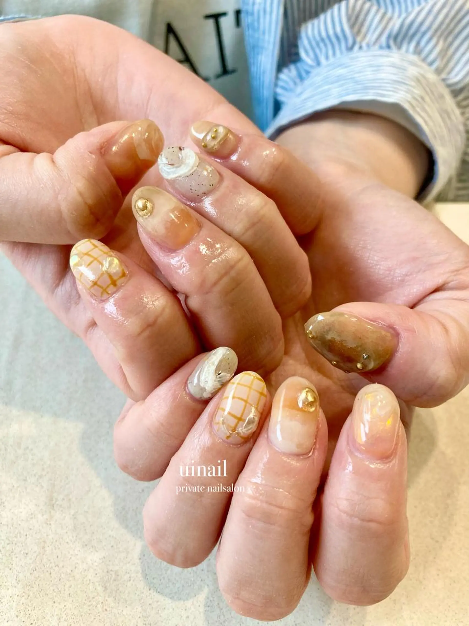 ネイル ニュアンスネイル ハンドネイル uinail mariのネイルデザイン