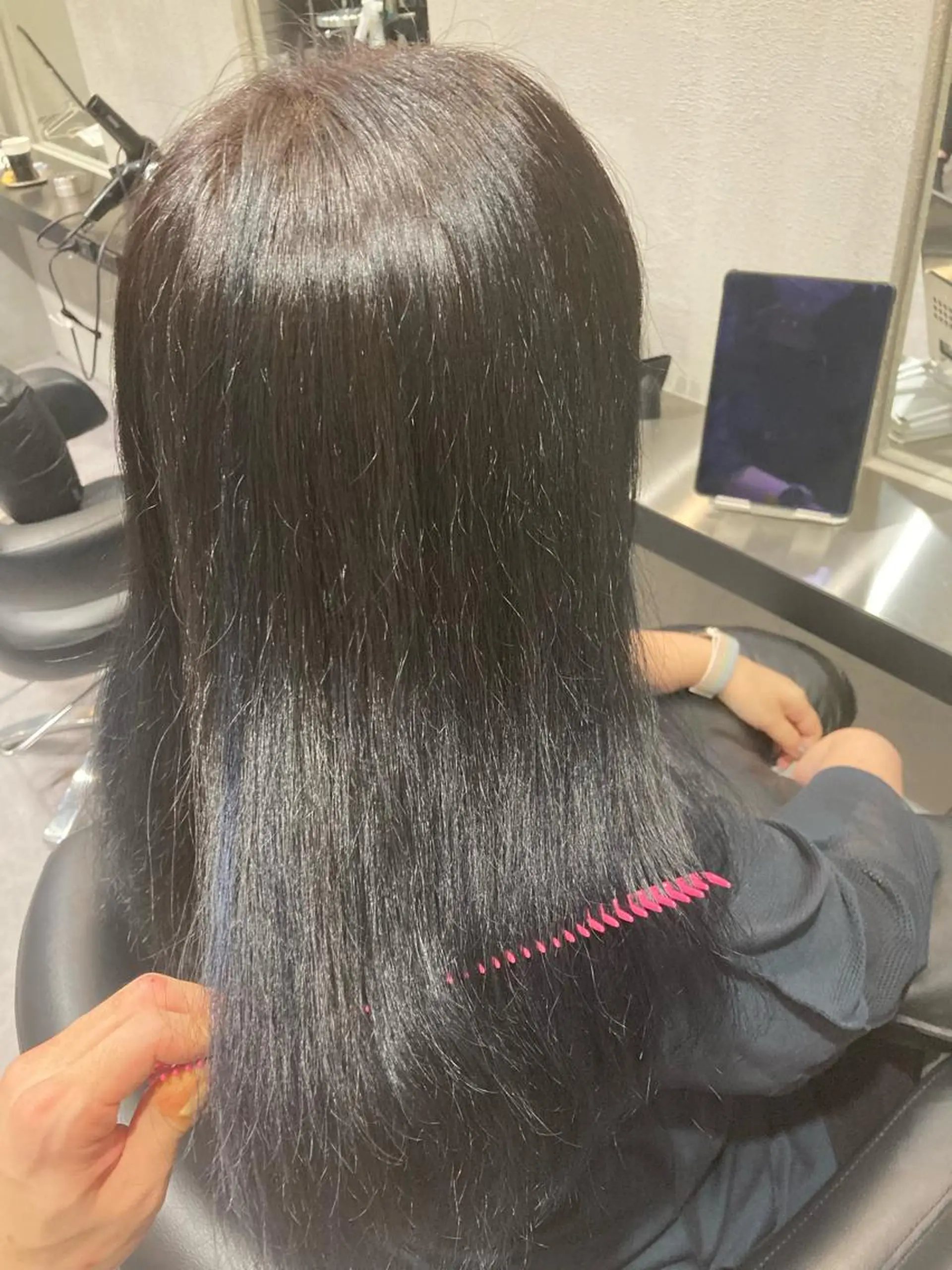 セミロング カラー ブルーカラー ハイライトカラー ハイライト 豊中/メンズ特化 岡田 龍之介のヘアスタイル