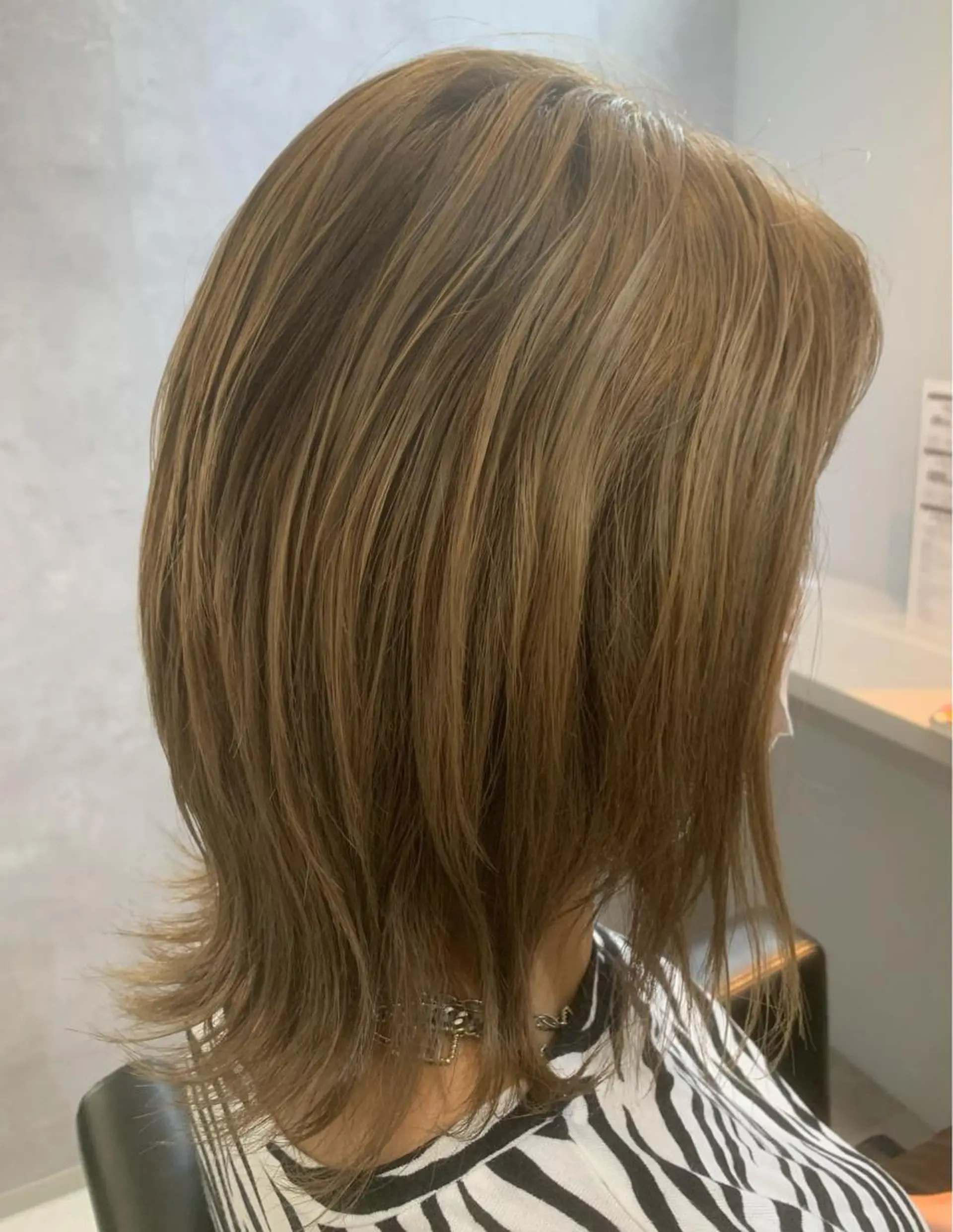 ミディアム カラー ベージュカラー ブリーチ ヘアカラー ideal心斎橋 ☆片山☆のヘアスタイル