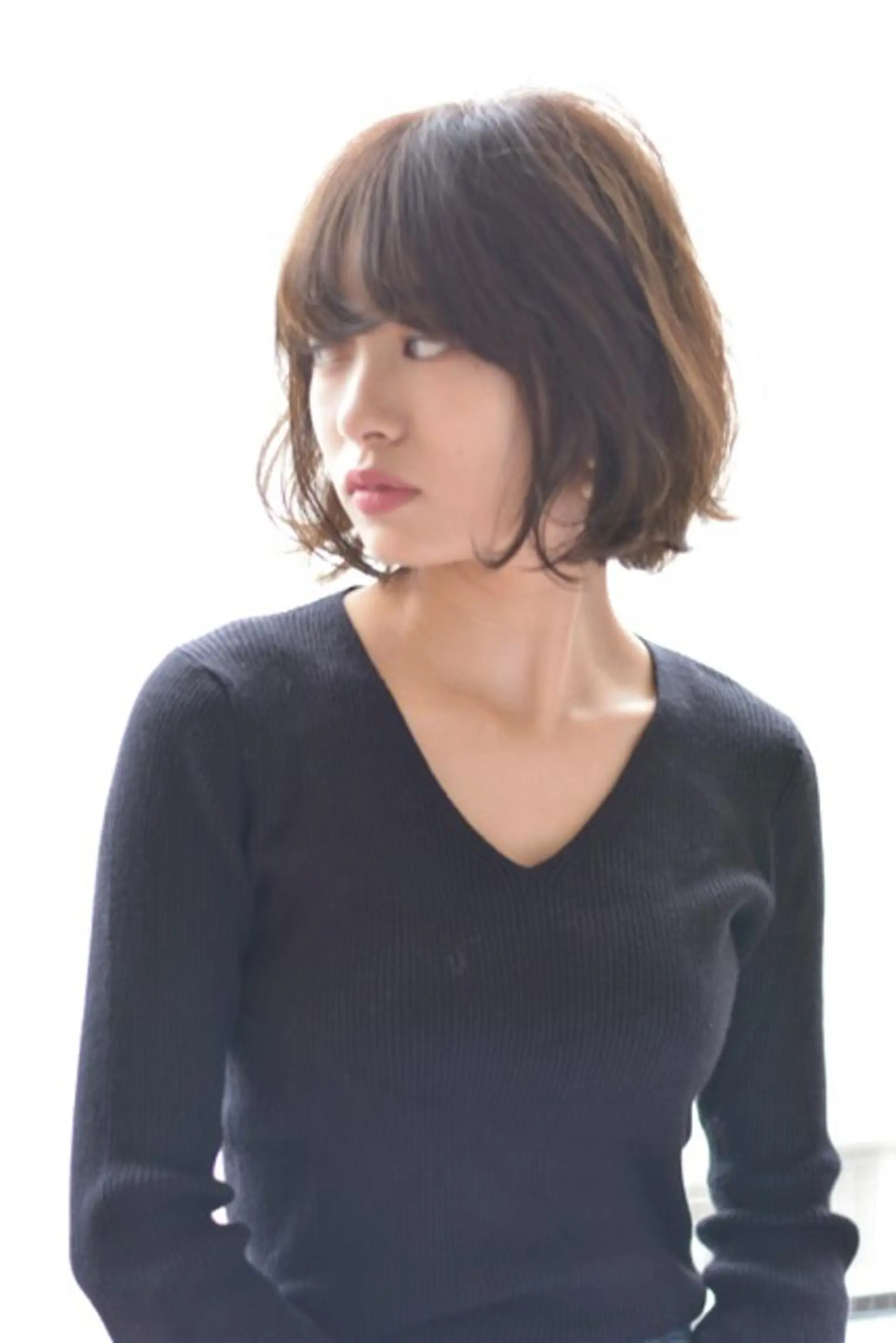 ショート カラー マネージャー八尾 裕一郎のヘアスタイル