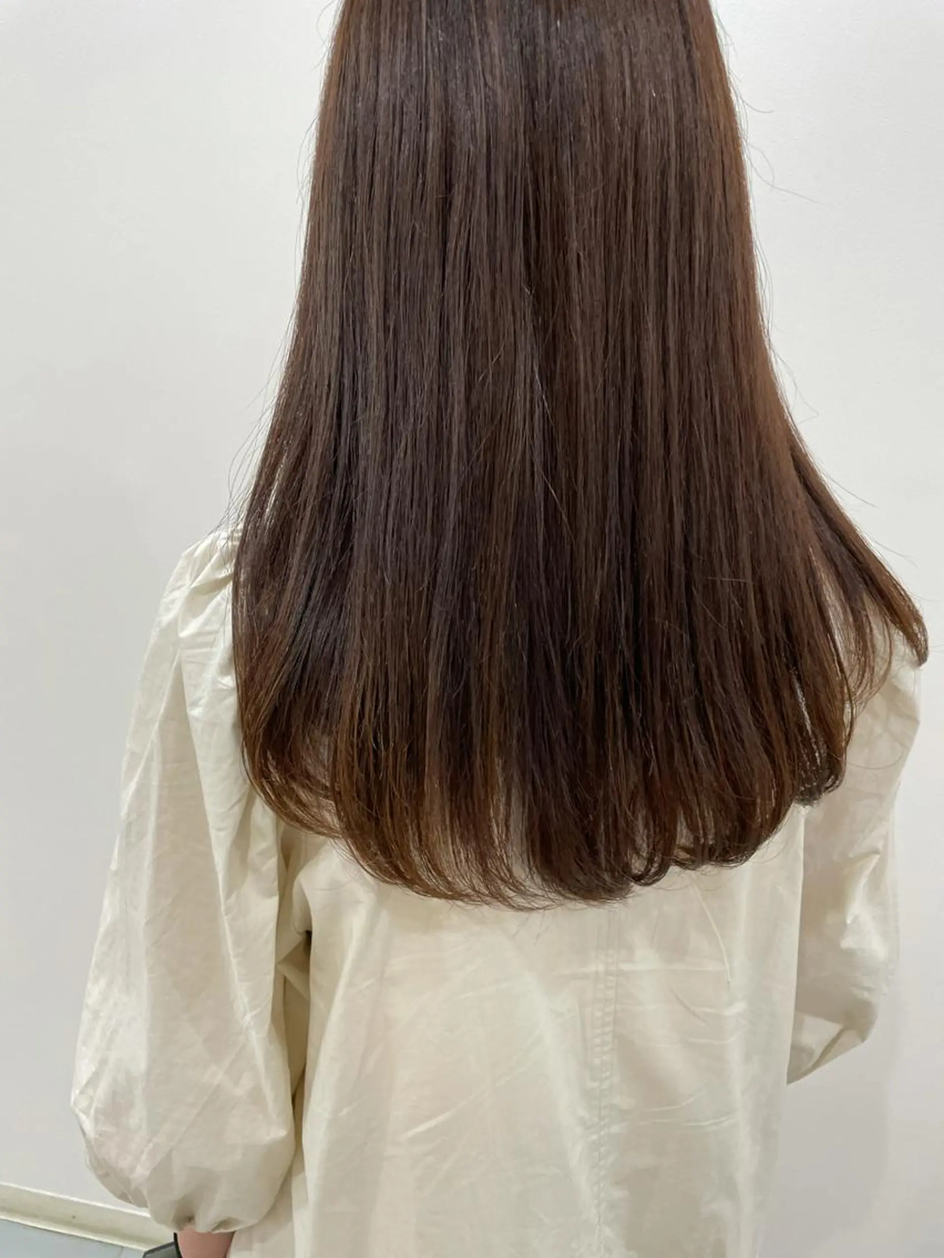 ロング カラー akane .のヘアスタイル