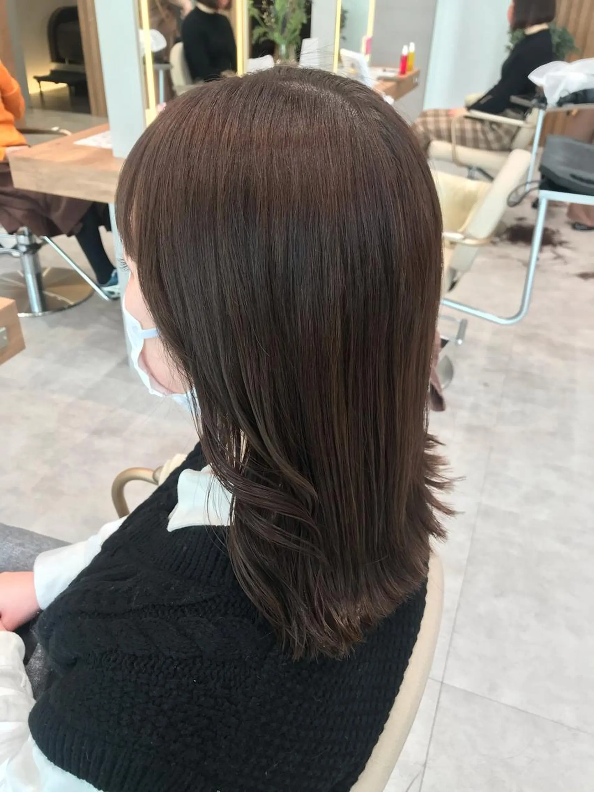 ミディアム 木野田 萌のヘアスタイル