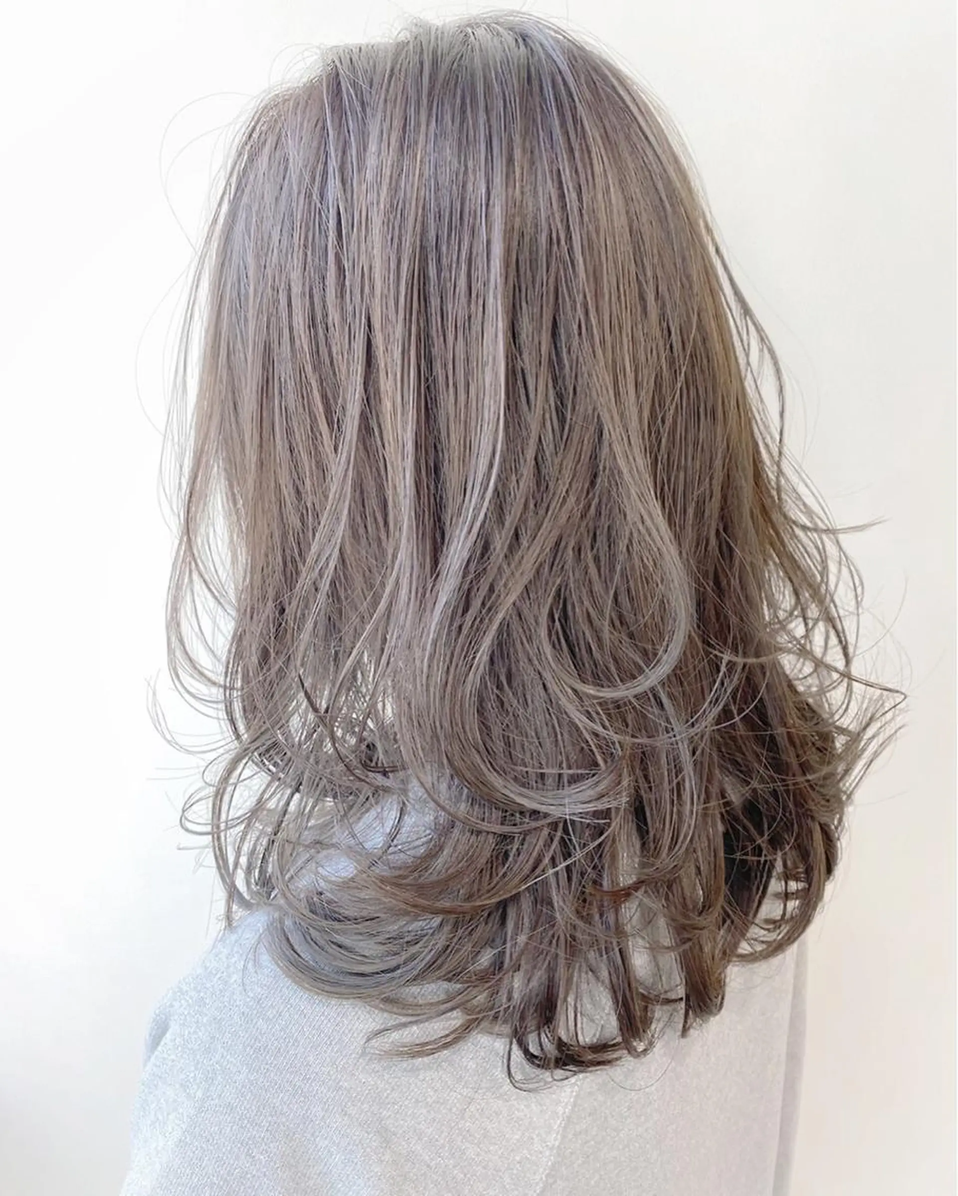 セミロング ✨シルクストレート✨ 美髪髪質改善Yukiのヘアスタイル