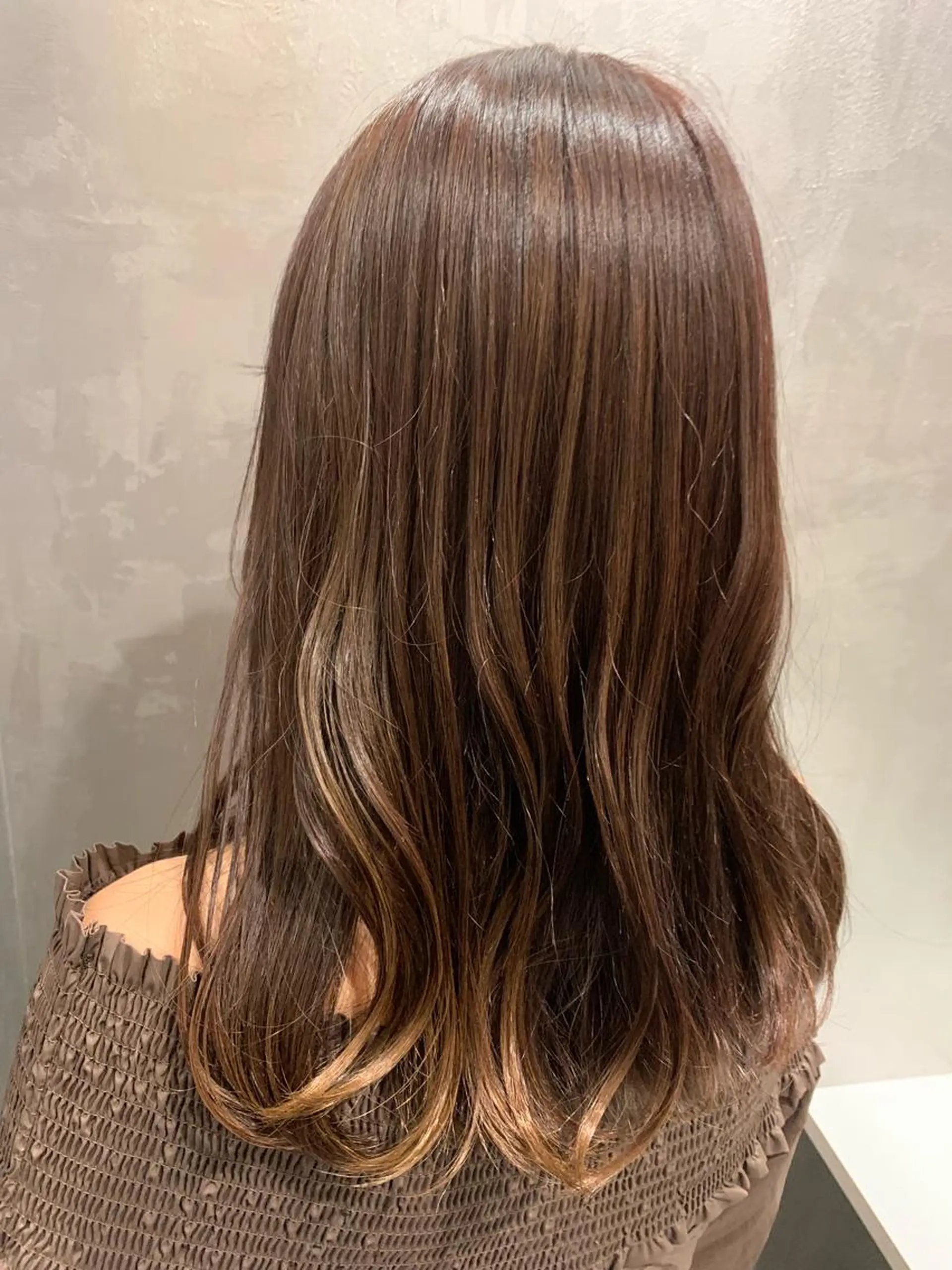 カラー inity　杉本 美羽のヘアスタイル