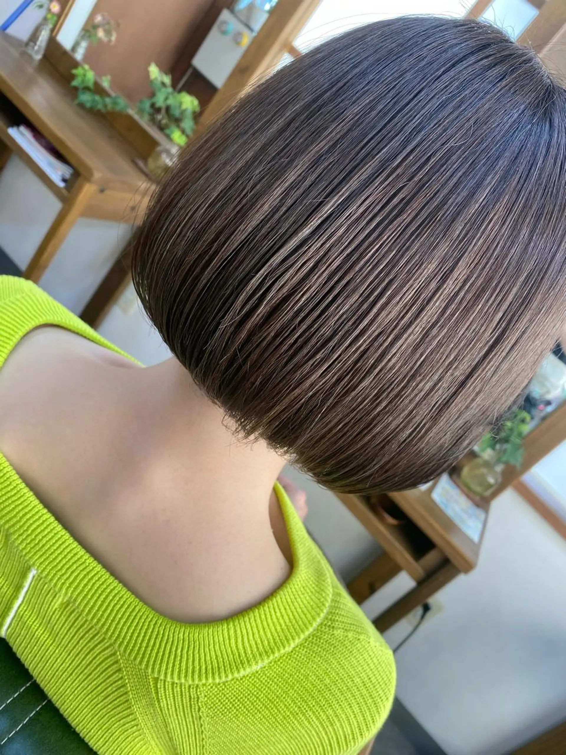 ショート カラー ハイライトカラー ボブ ハイライト カット ヘアカラー トリートメント 永沼 真依のヘアスタイル