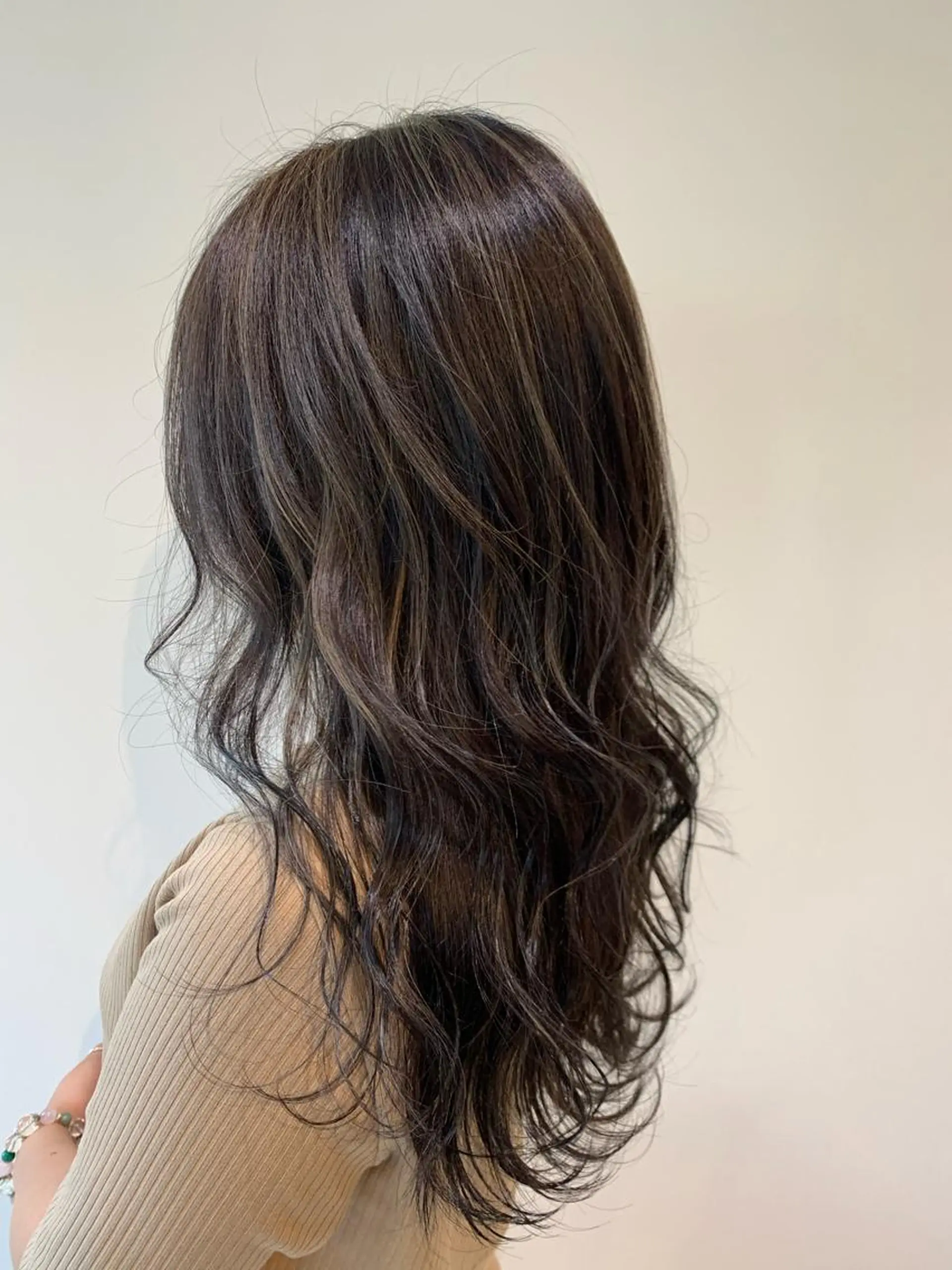 ロング カラー 小島嵩人 縮毛矯正 髪質改善のヘアスタイル