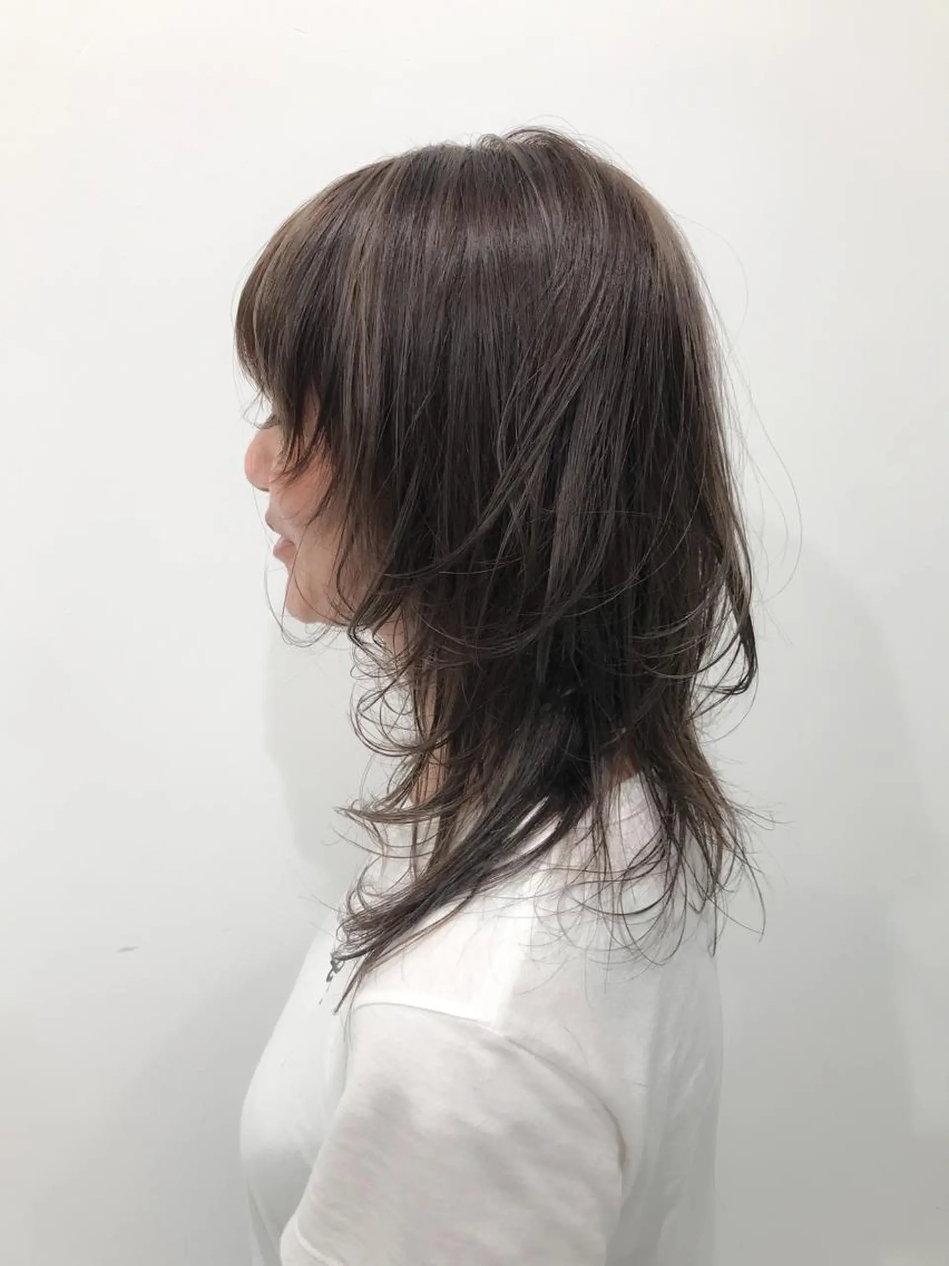 ミディアム カラー ヘアアレンジ ベージュカラー ハイライトカラー ハイライト 特別モデル価格 タカシマイッセイのヘアスタイル