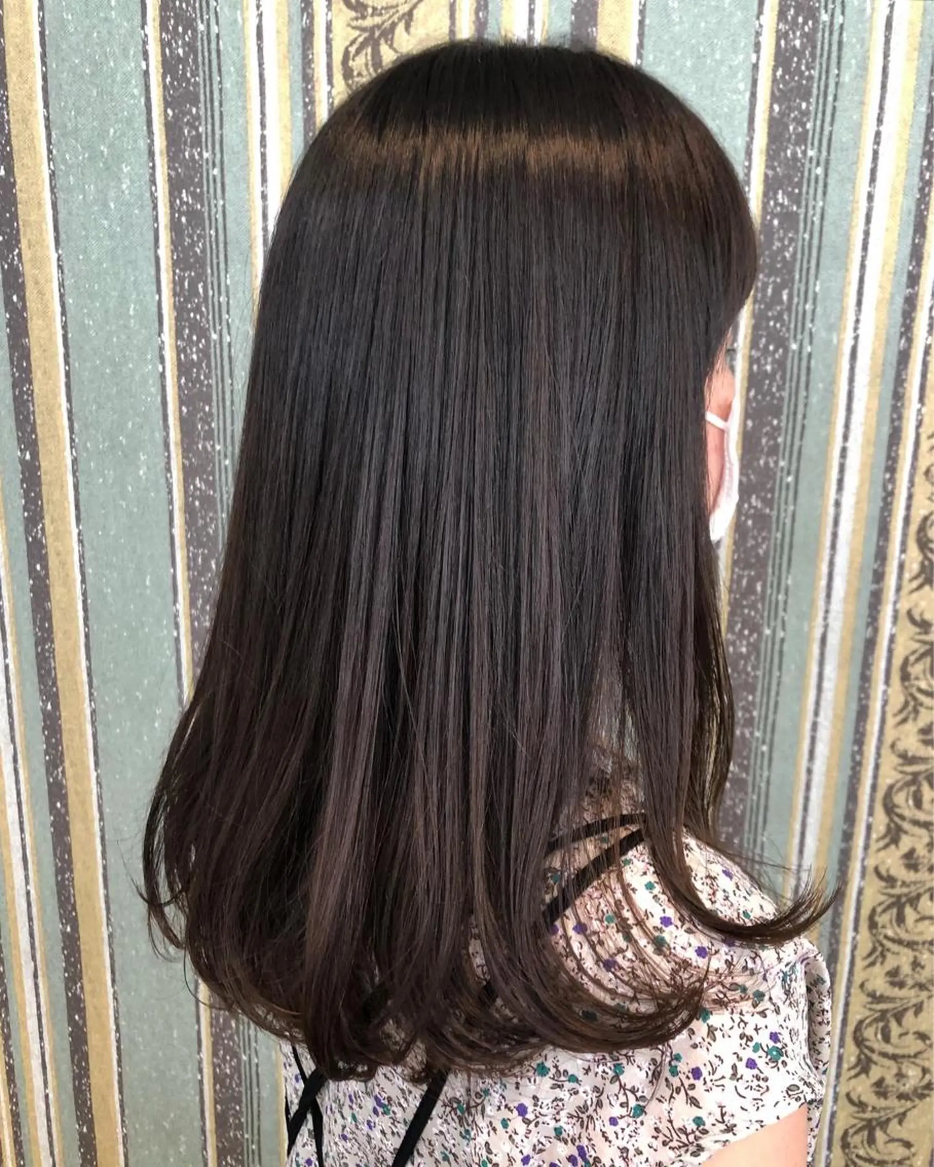 ロング カラー ヘアカラー トリートメント 佐藤 美幸のヘアスタイル