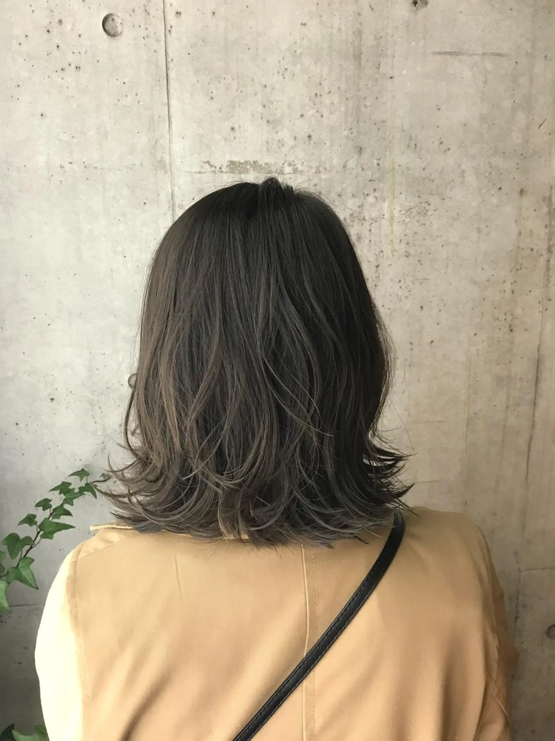 ミディアム oshare tom (スタイリスト)所属・人気🌻《髪質改善》 平井 綾乃のヘアスタイル