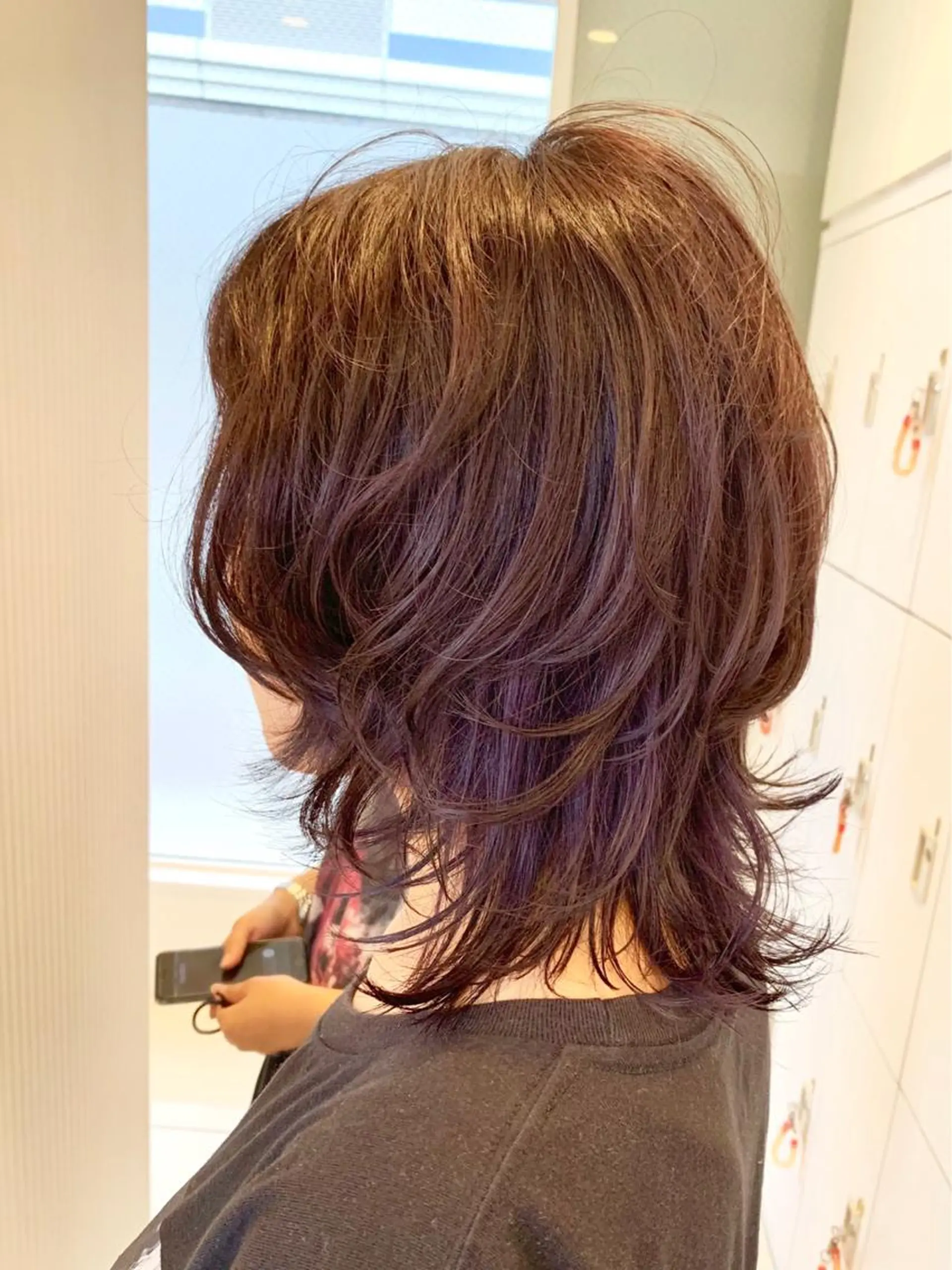 ミディアム カラー バイオレットカラー ウルフカット 【店長】石川 【メンズ特化】のヘアスタイル