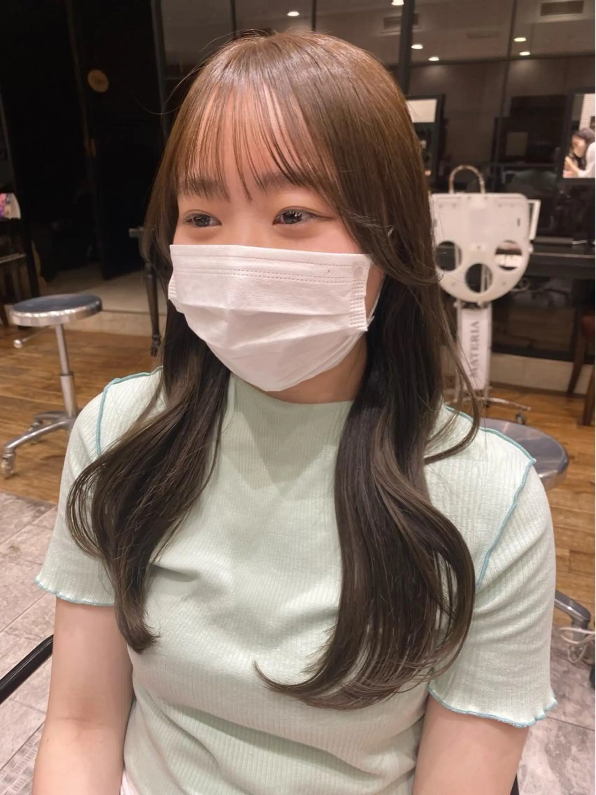 セミロング カラー ベージュカラー ブラウンカラー ブラウンベージュ くびれヘア 顔周り/くびれヘア 韓国ヘア💕風間るなのヘアスタイル